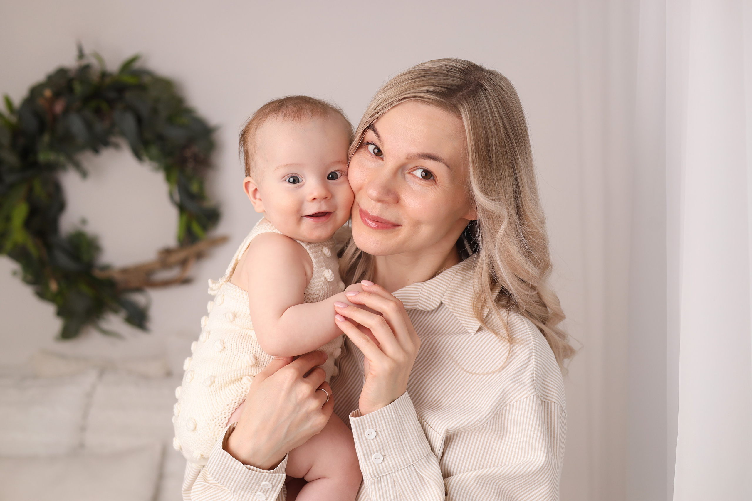 Фотосъемка малыша в 6 месяцев в Москве. Фотограф новорожденных Москва. Ньюборн фотограф Москва