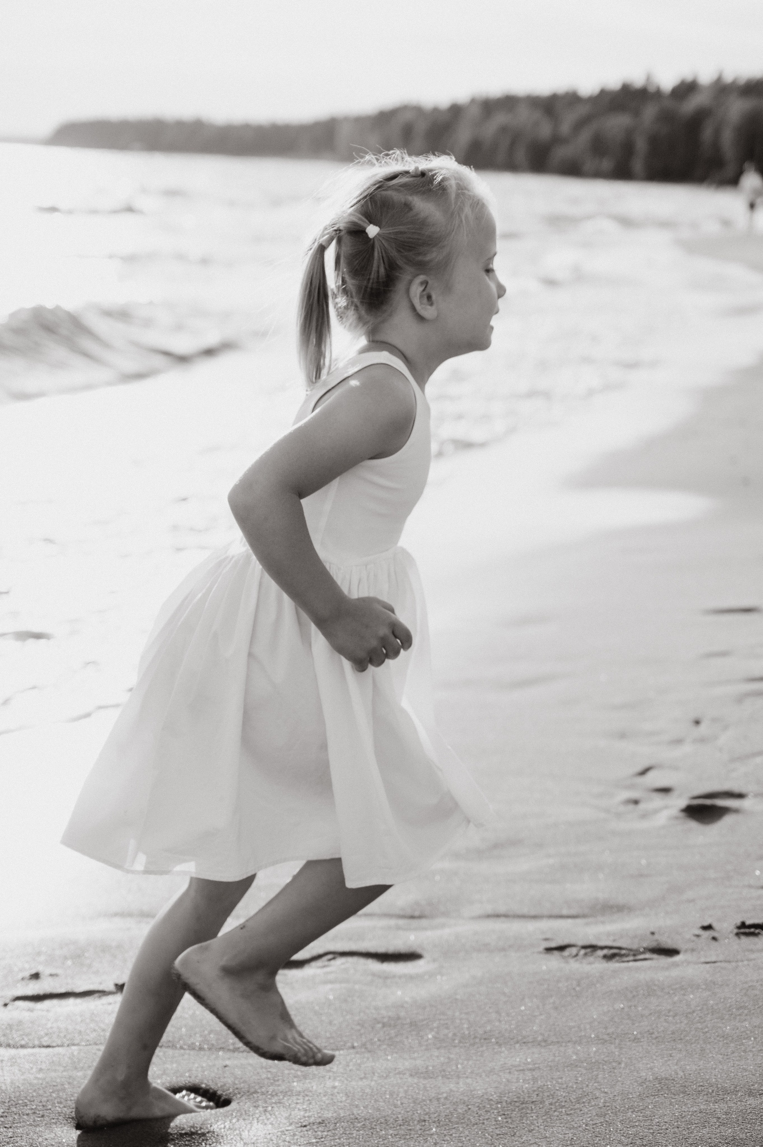 Юлия. Профессиональный фотограф беременности в СПБ. Стильные фотосессии беременности в стиле минимализм и классическая фотография