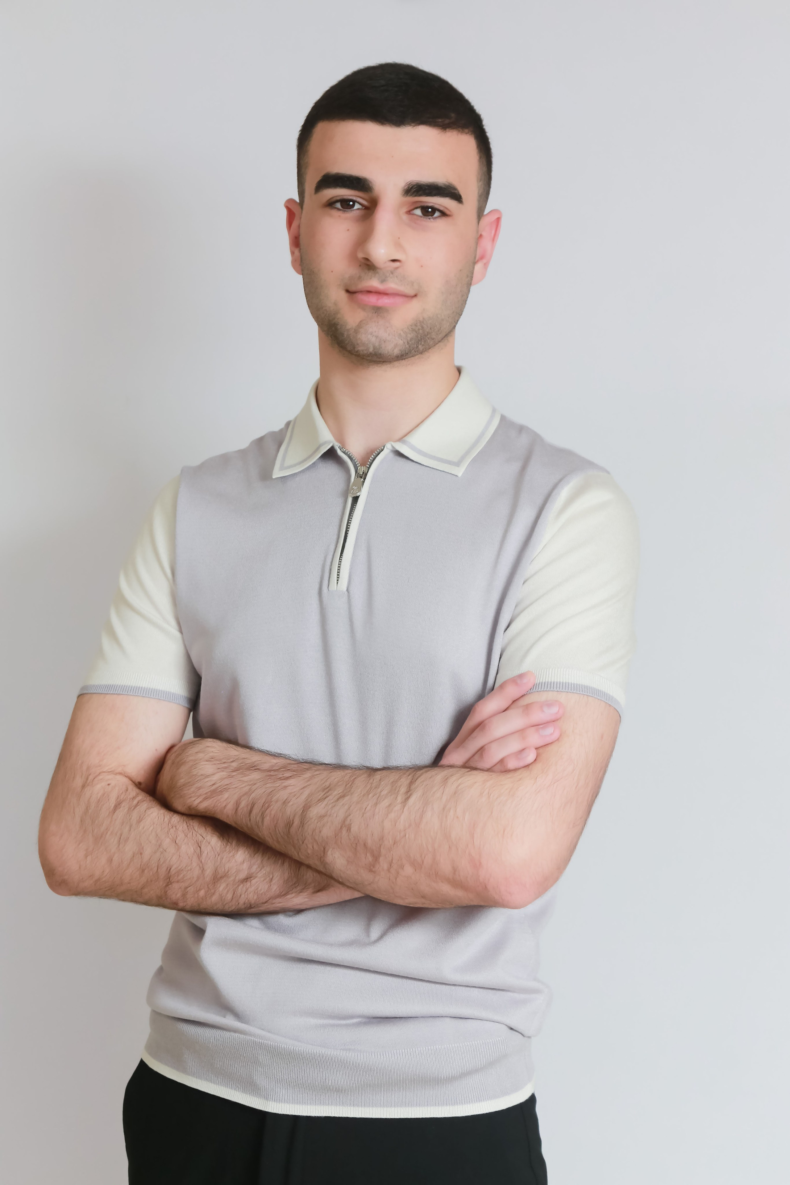 Выпускные съемки «Школа. Портреты». «ФотоЛерия» ФОТОГРАФ ВЫПУСКНЫЕ АЛЬБОМЫ