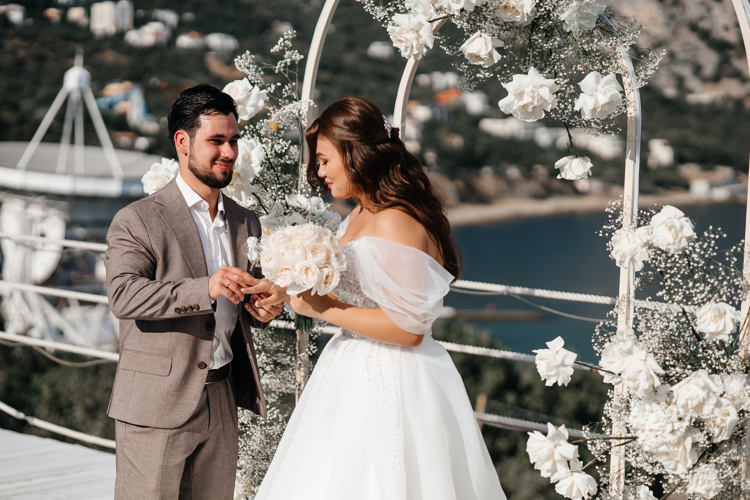 Виктория и Кирилл. Главная