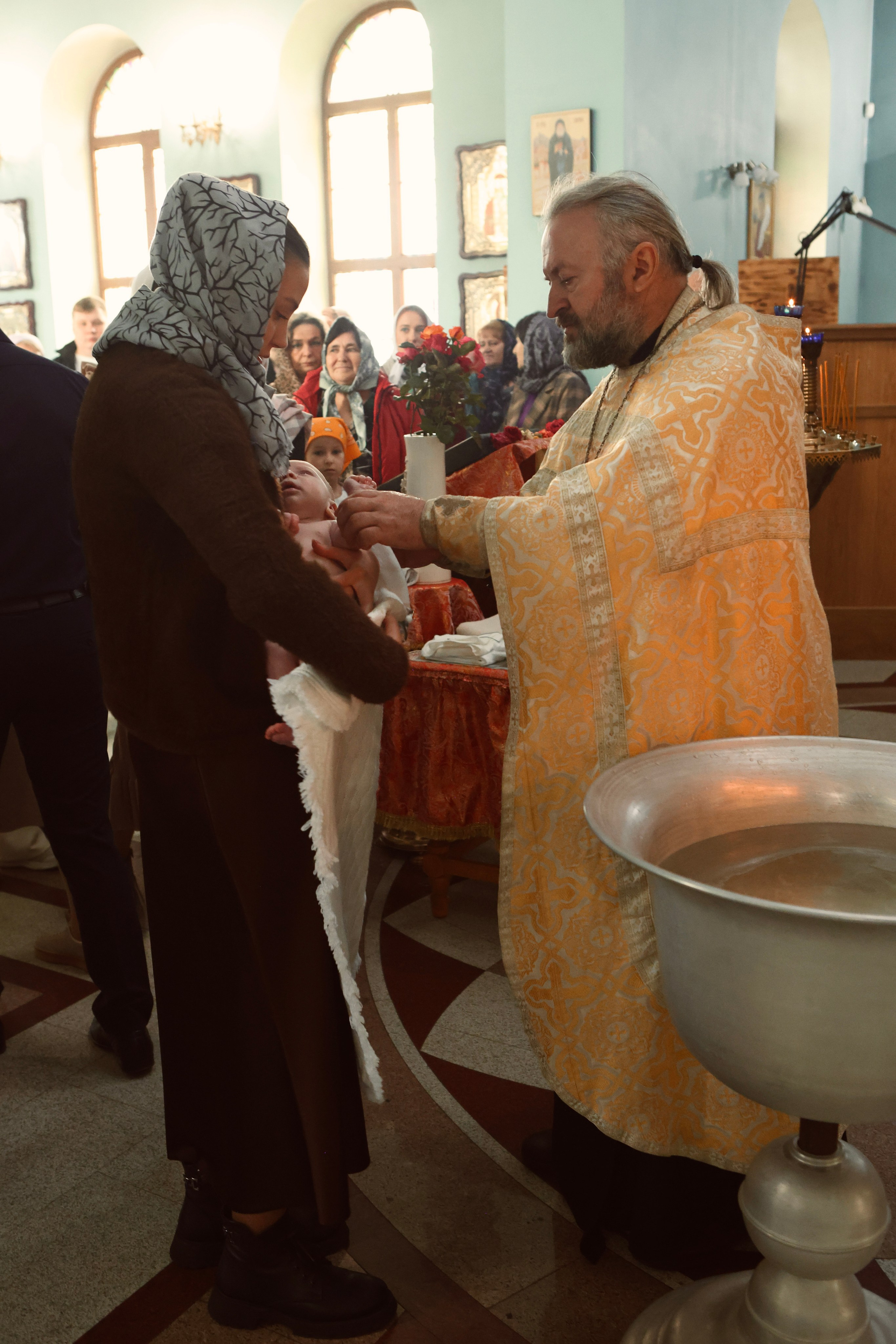 Яна и Максим —крещение Михаила. Фотограф в Курске Смирнов Евгений