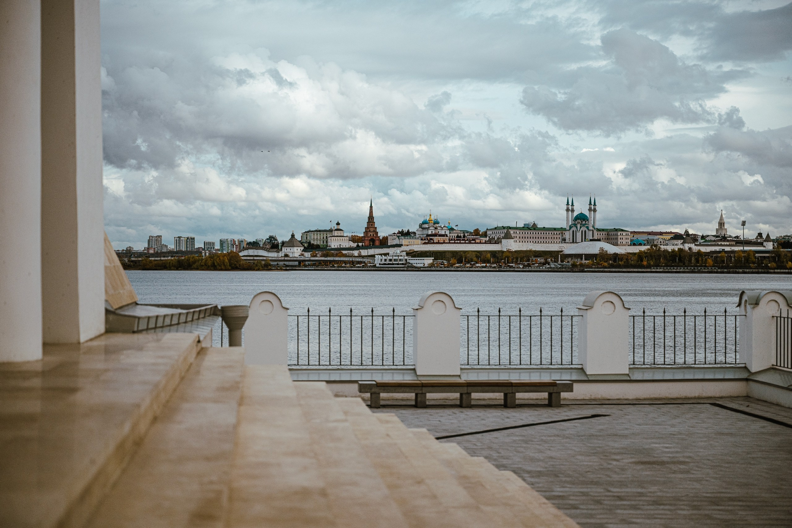 Стрит фото. Свадебный фотограф в Казани, и Зеленодольске Радик Мухаметов