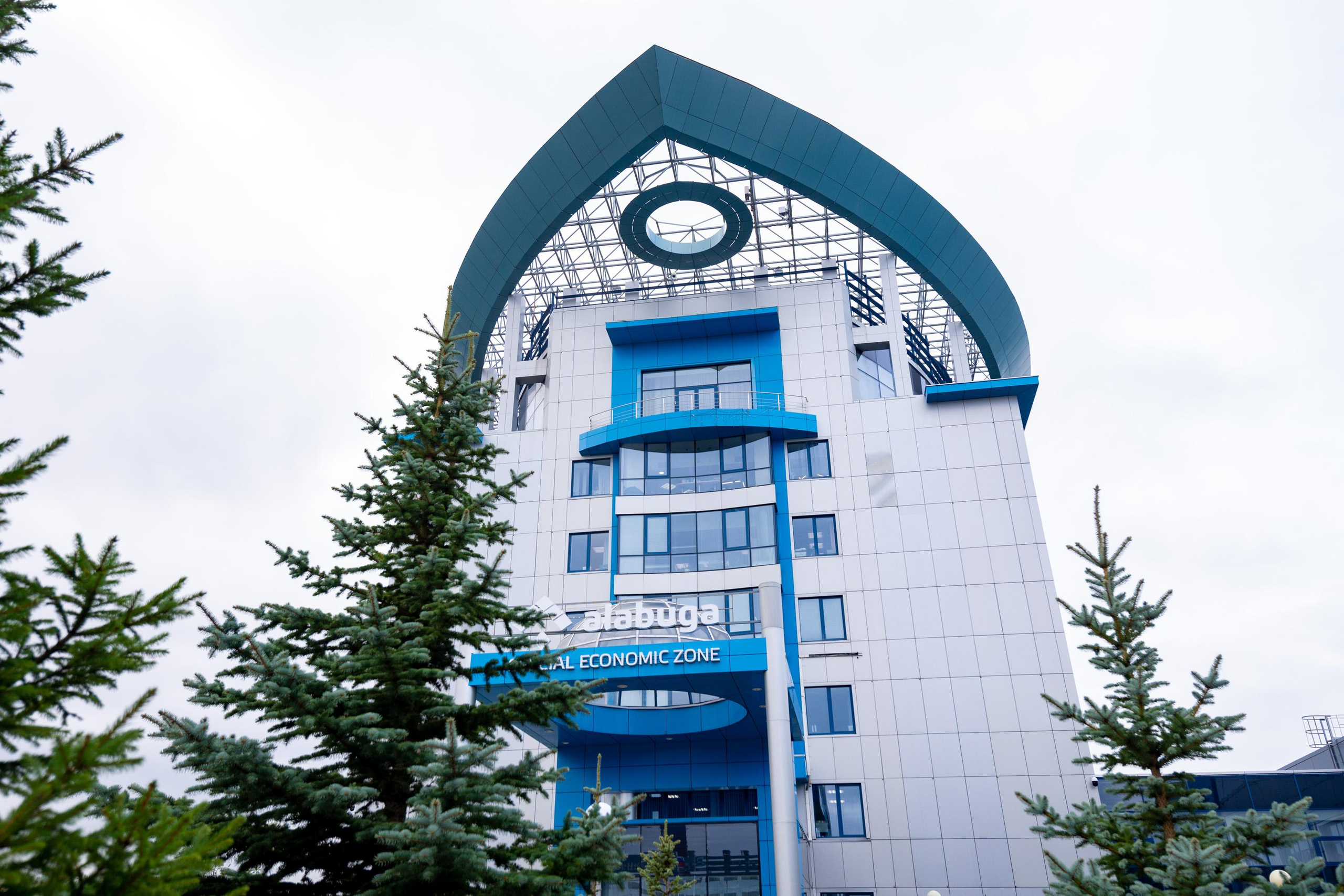 Архив фото для ОЭЗ «Алабуга». Коммерческий фотограф в Казани Ксения Добролюбова