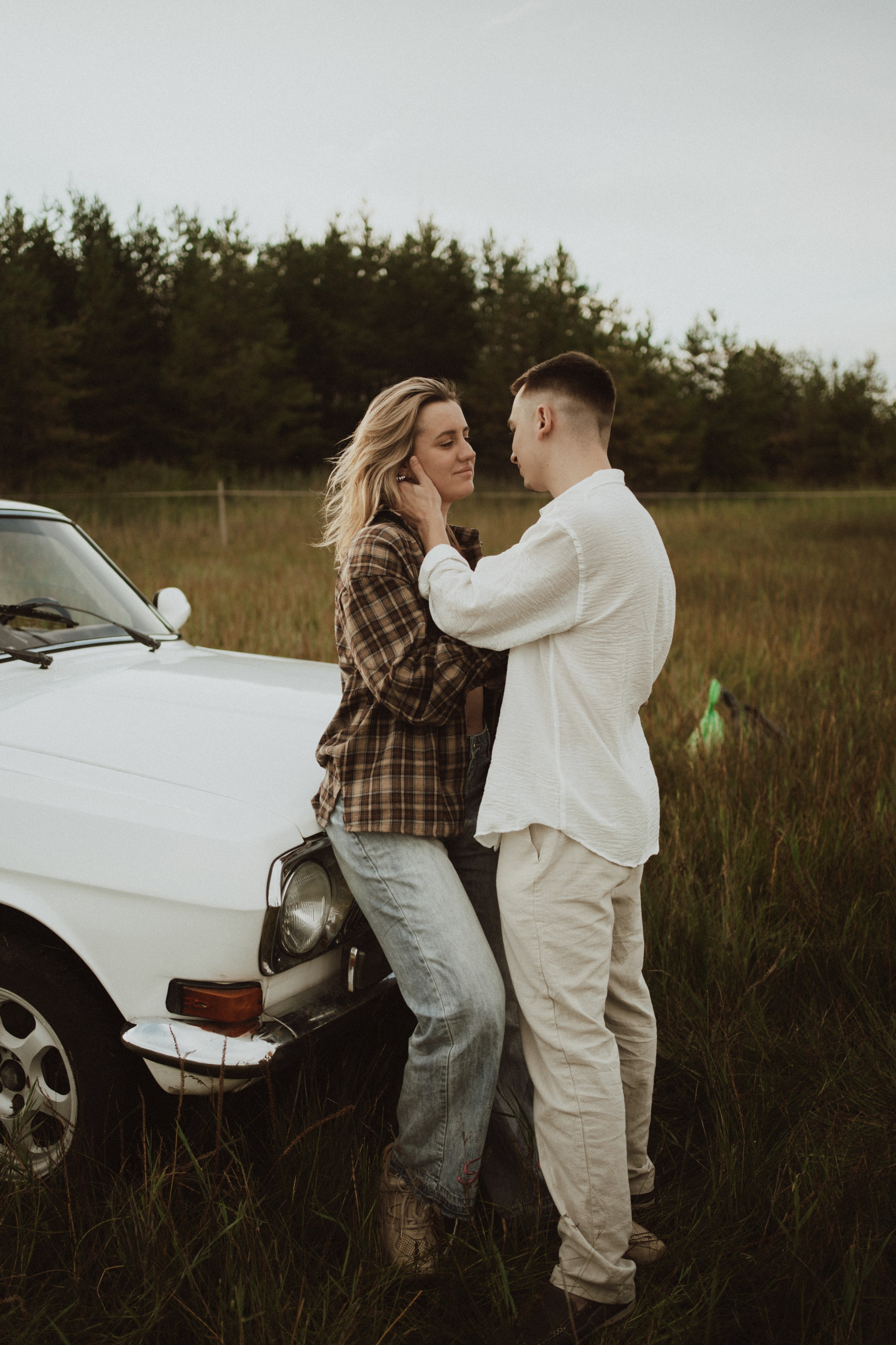 [… two lovers and volga]. Фотограф в Архангельске