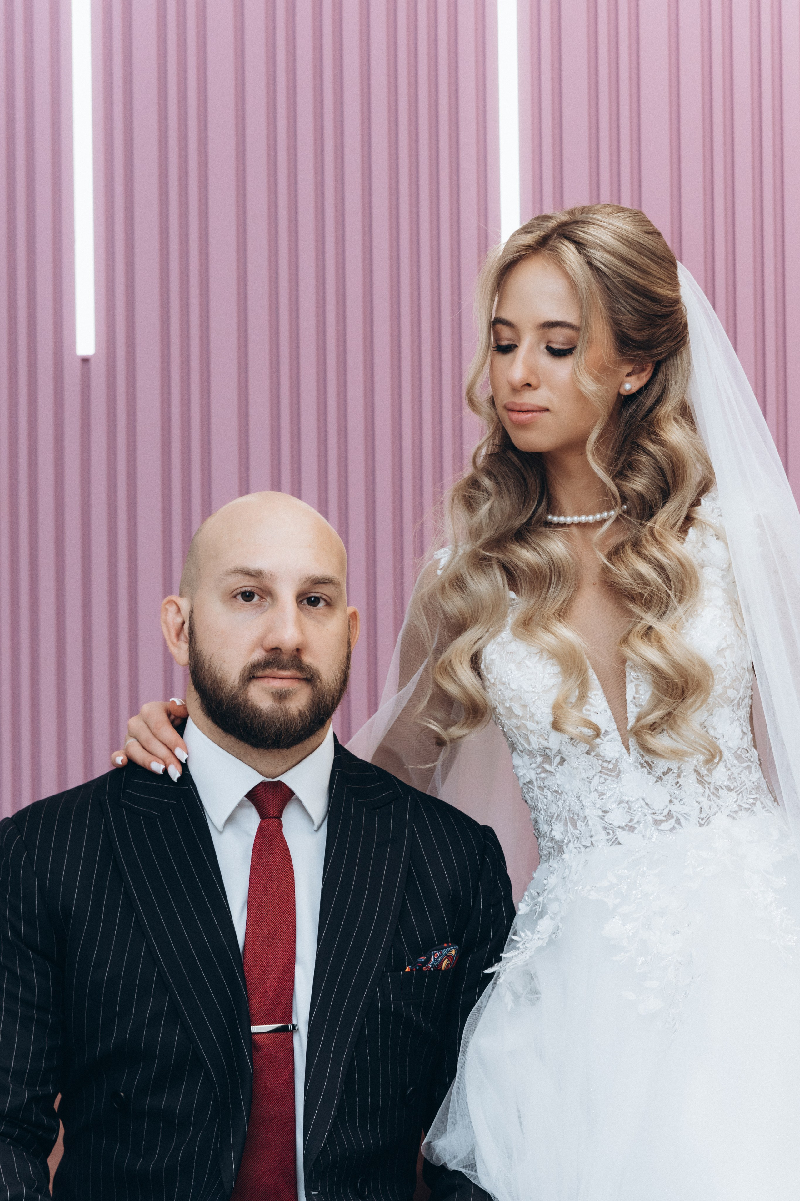 Утро и роспись Виктора и Марии. Ваш фотограф в Одинцовском районе и Москве