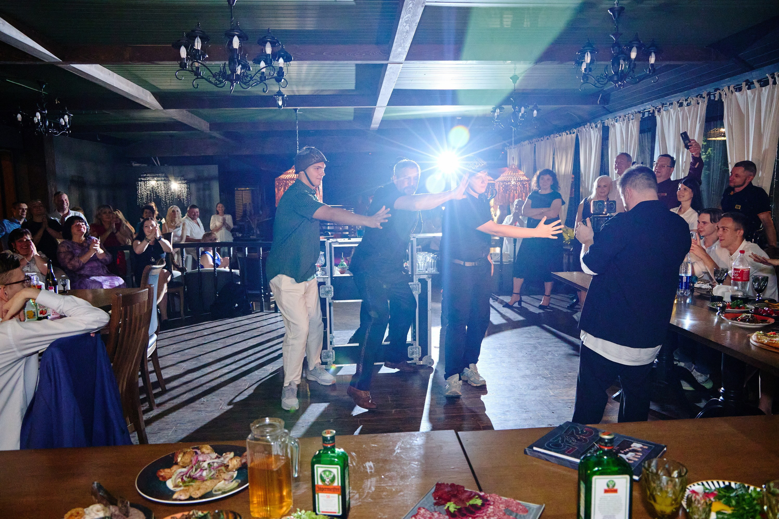 Выпускной 35 Сош. Фотограф Выпускные альбомы Таганрог Сергей Коробченко