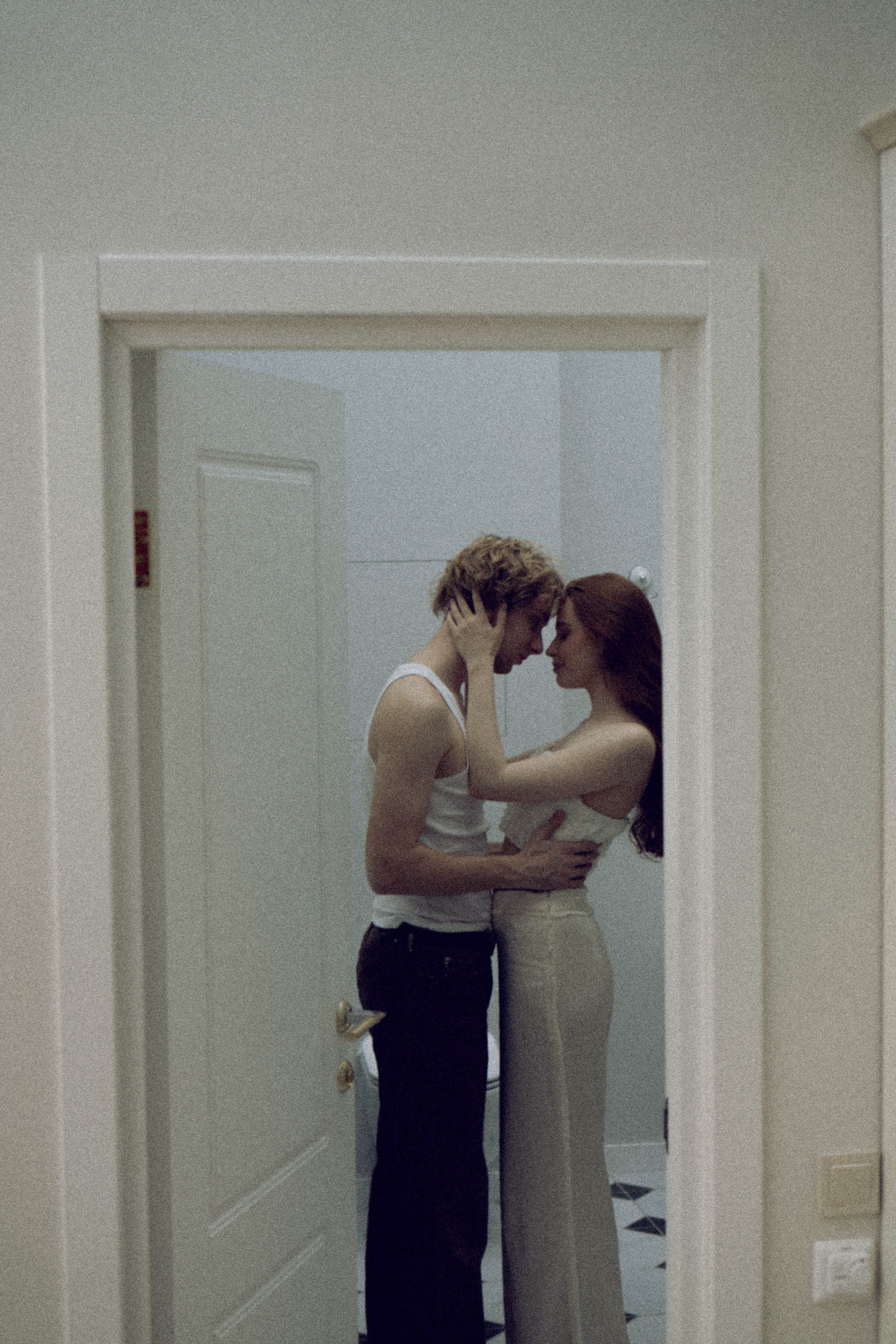 СВАДЕБНАЯ СЬЕМКА В ОТЕЛЕ. СБОРЫ ЖЕНИХА И НЕВЕСТЫ И ТАКЖЕ ТОР И ПОДГОТОВКА К ПРОГУЛКЕ. Профессиональный фотограф, Санкт-Петербург — Виктория Богомолова