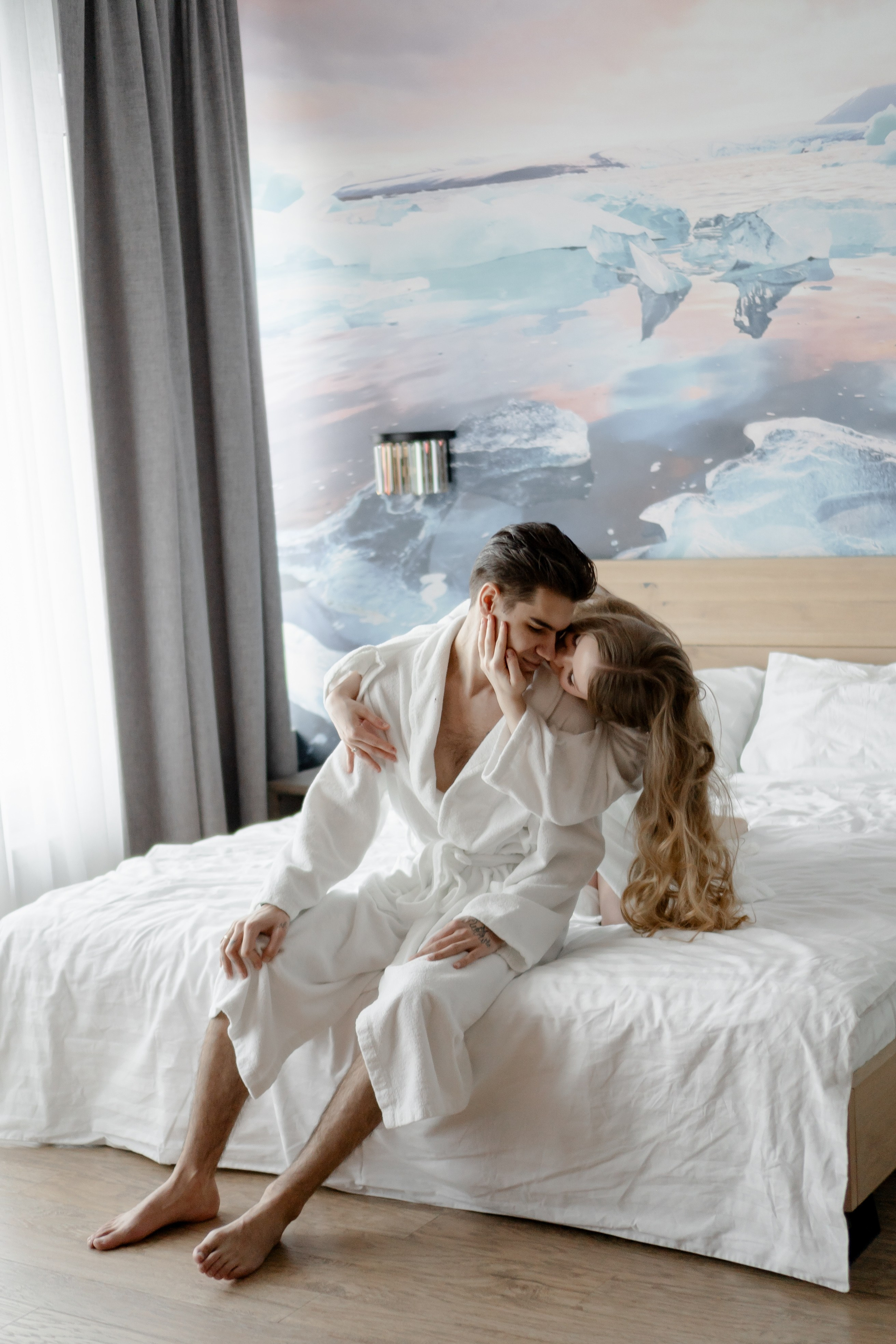 СВАДЕБНАЯ СЬЕМКА СБОРОВ В ОТЕЛЕ И ВЫЕЗД НА ЦЕРЕМОНИЮ (СНЯТО В СИБИРЕ В НИЖНЕВАРТОВСКЕ). Профессиональный фотограф, Санкт-Петербург — Виктория Богомолова