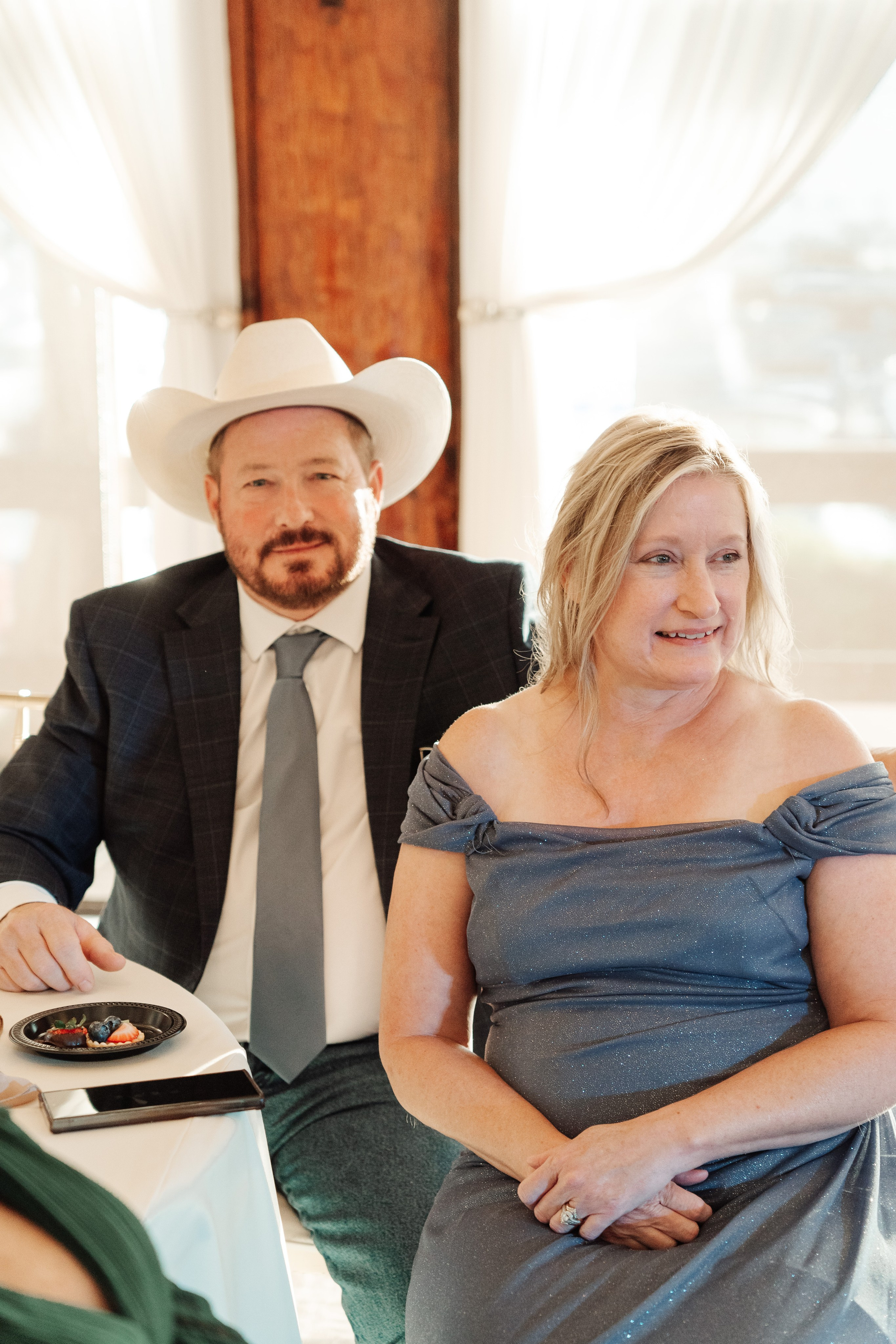 2025-08-16_BryanAmber. Ретушер Зенькевич Света