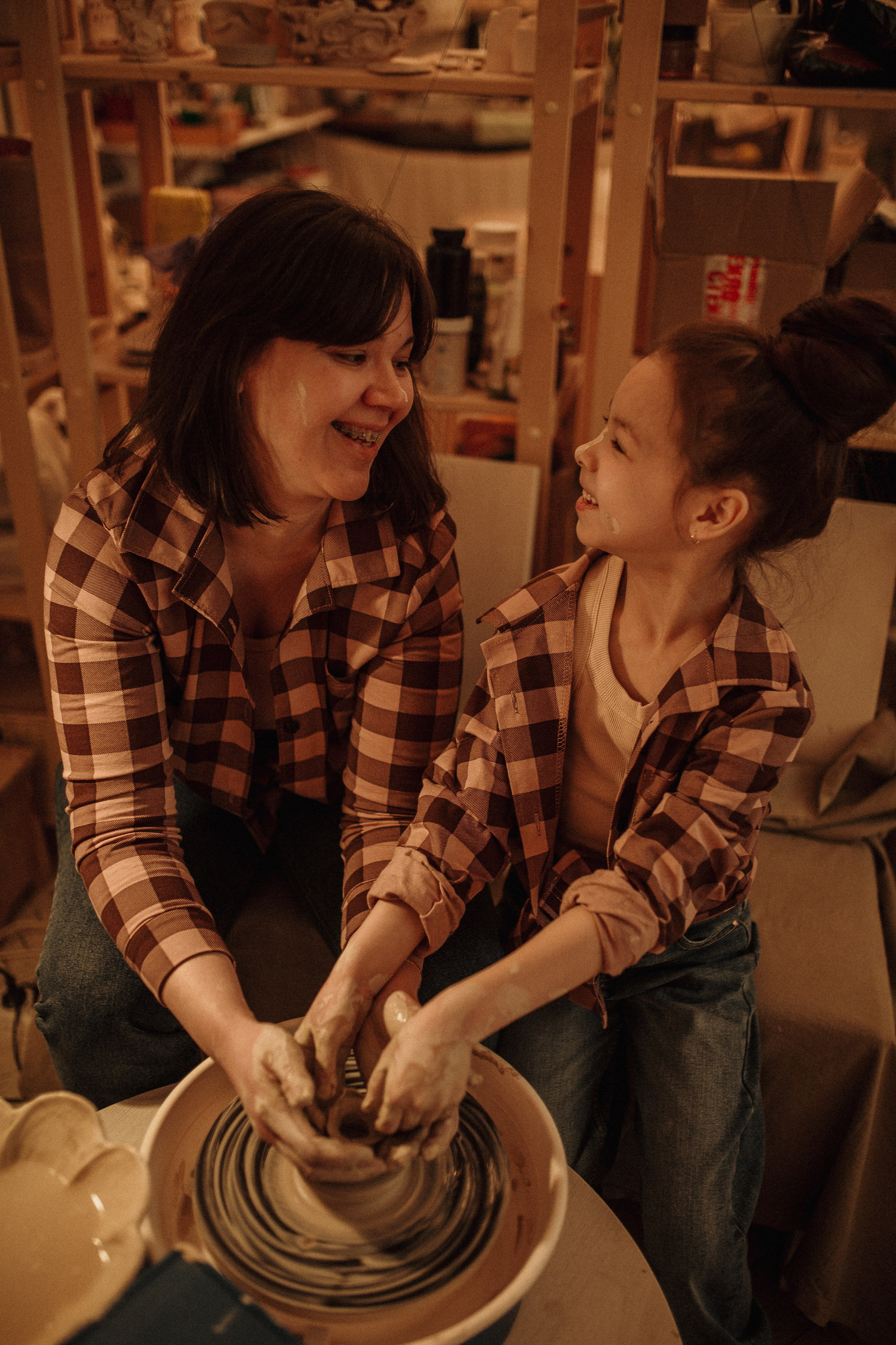 Дина & София гончарная. Семейный и Свадебный фотограф в Санкт-Петербурге Плохая Екатерина