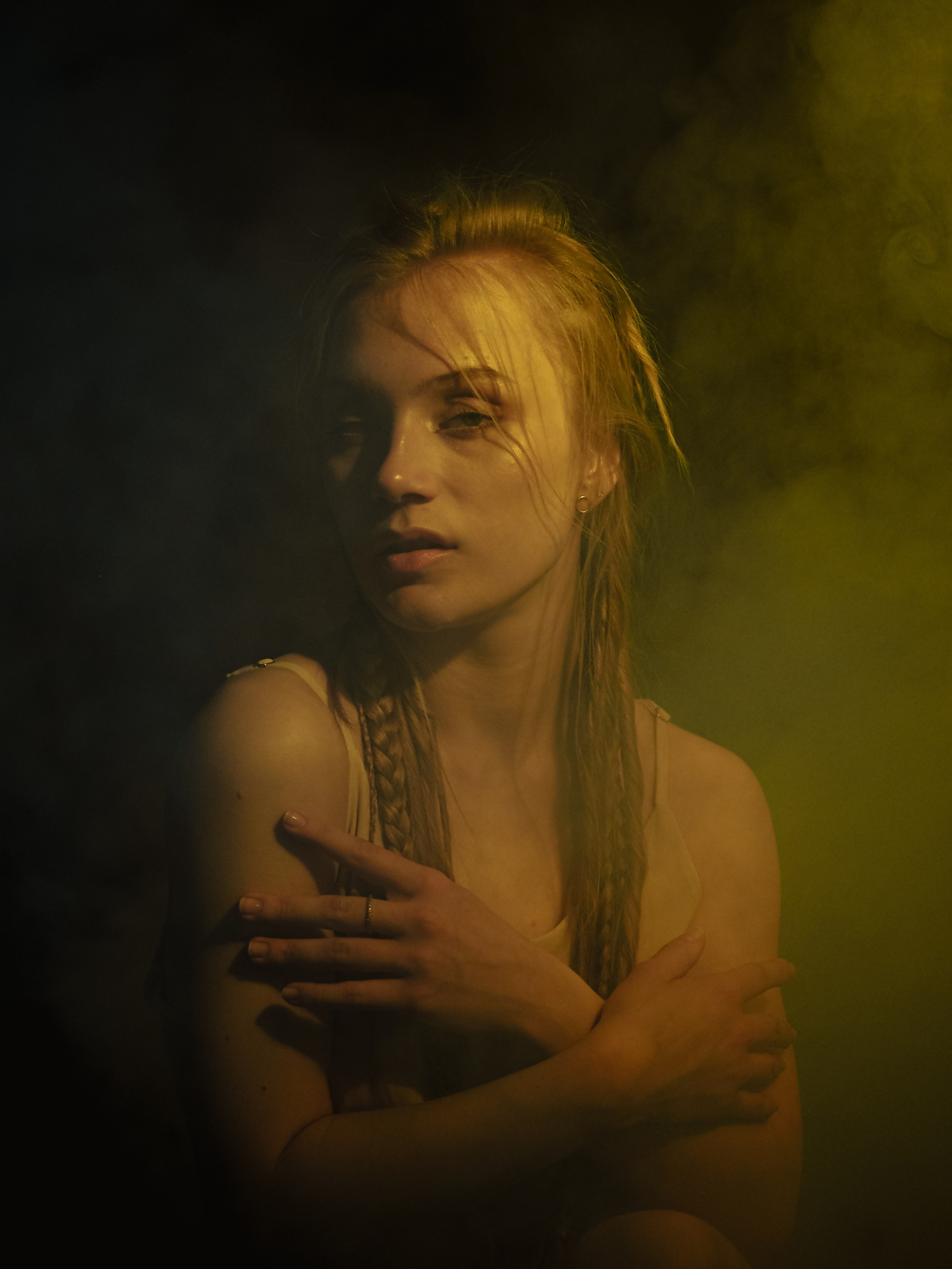 Студийный свет — дым. Фотограф Рязань. Семейный Свадебный фотограф