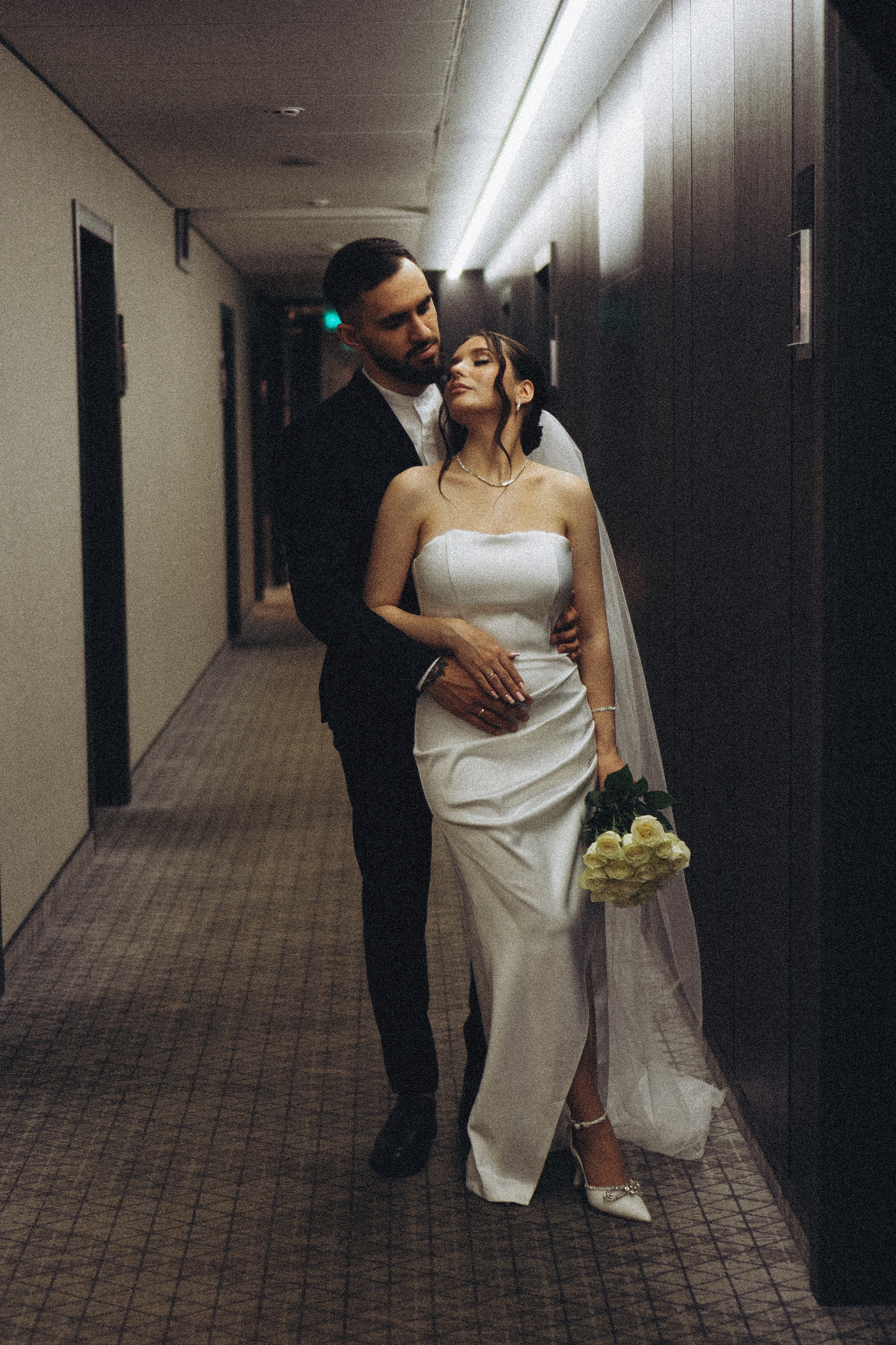 СВАДЕБНАЯ СЬЕМКА СБОРОВ ЖЕНИХА И НЕВЕСТЫ В ОТЕЛЕ И ТАКЖЕ ФОТОСЕССИИЯ В ОТЕЛЕЕ МЕГАПОЛИС БРЯНСК. Профессиональный фотограф, Санкт-Петербург — Виктория Богомолова