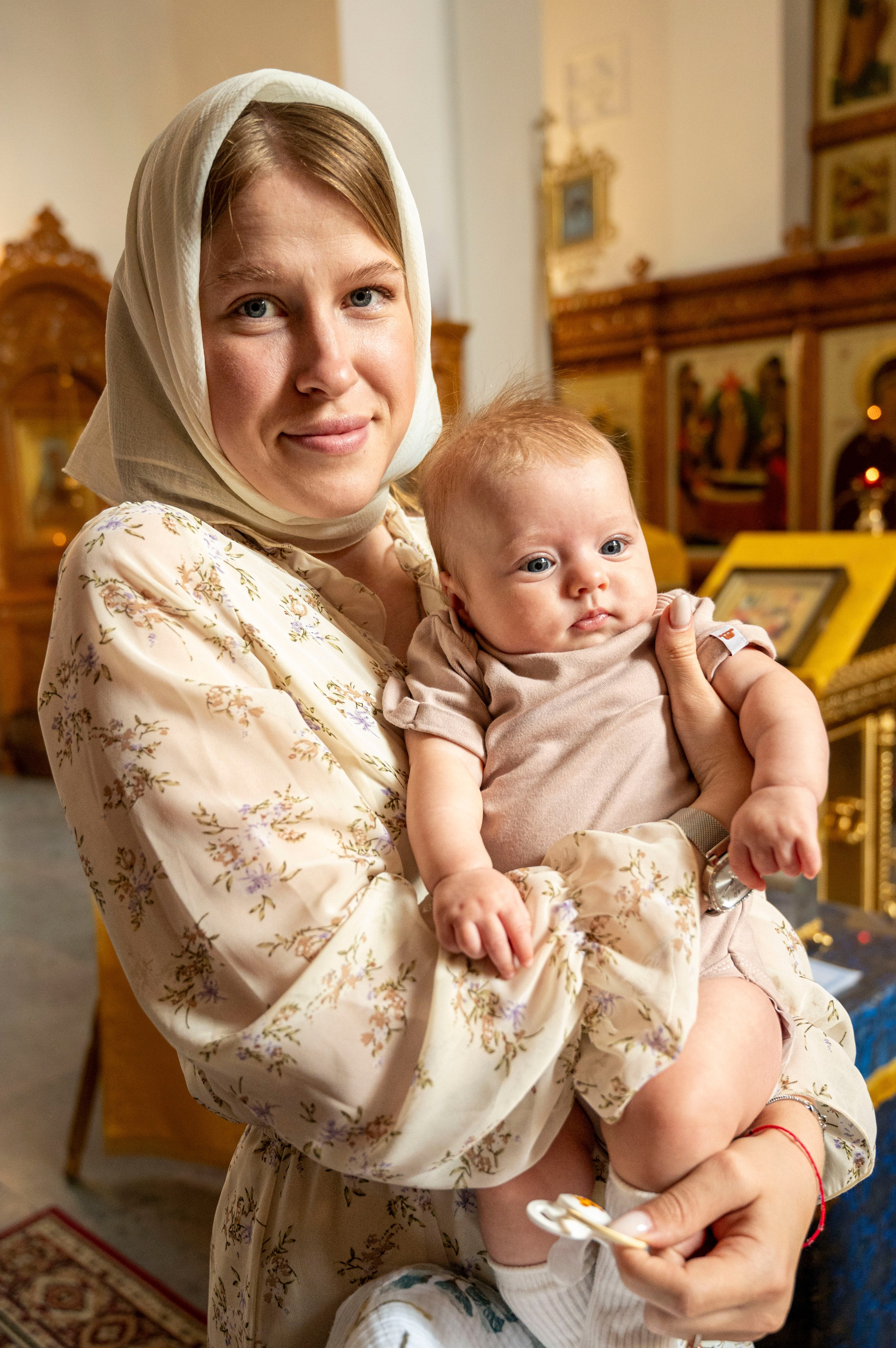Храм рождества Пресвятой Богородицы. Сестрорецк. Крещение Маюши/Софии. Фотограф на роды СПБ Юлия Герасимова