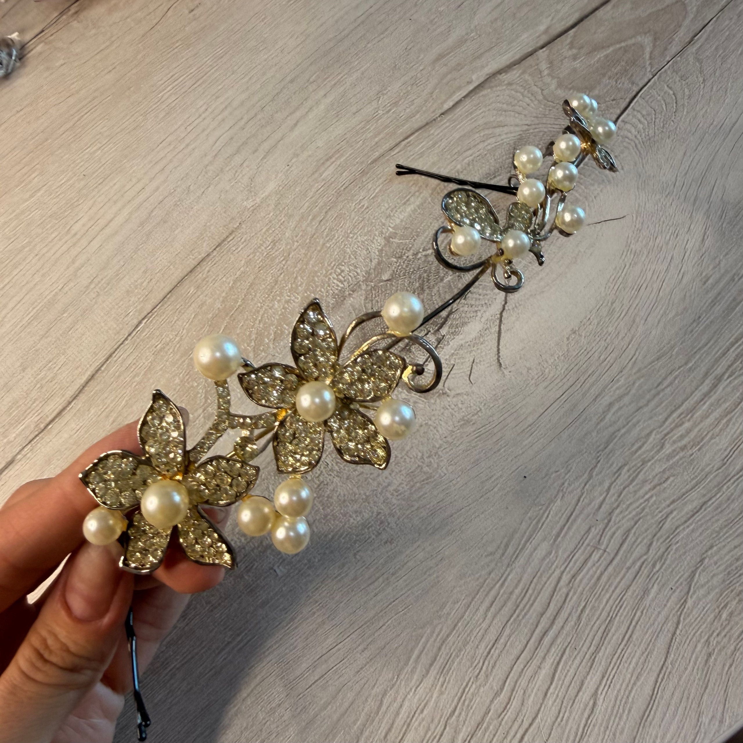 Украшения в аренду. Аренда костюмов, платьев и реквизита для фотосессий на Камчатке