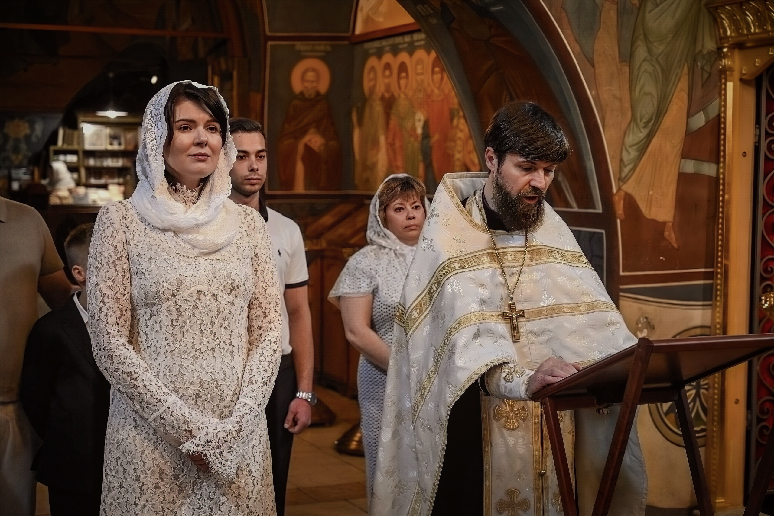 Крещение Арбат мама Ксения. Семейный и детский фотограф Москва