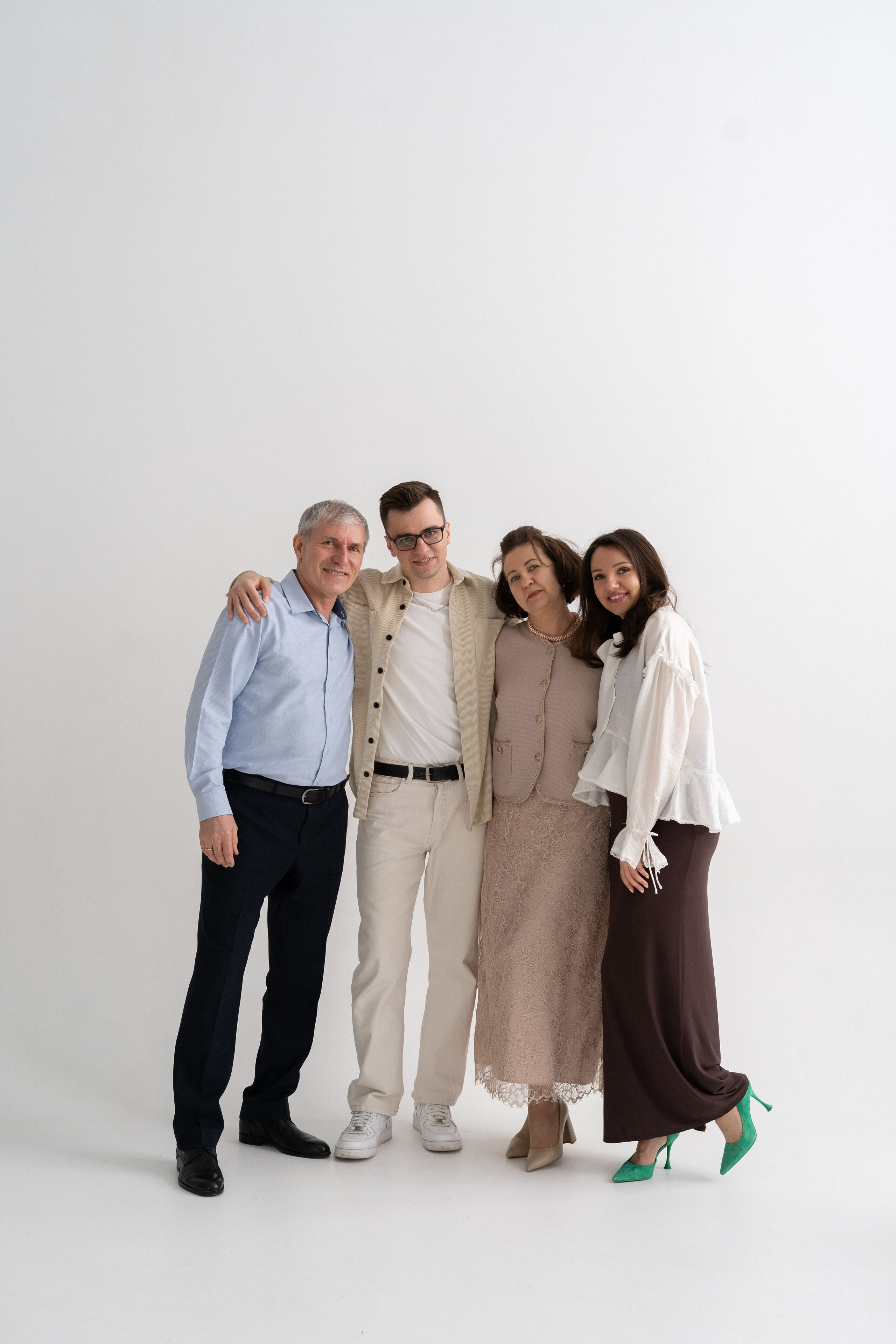 Катя и ее большая семья. Главная