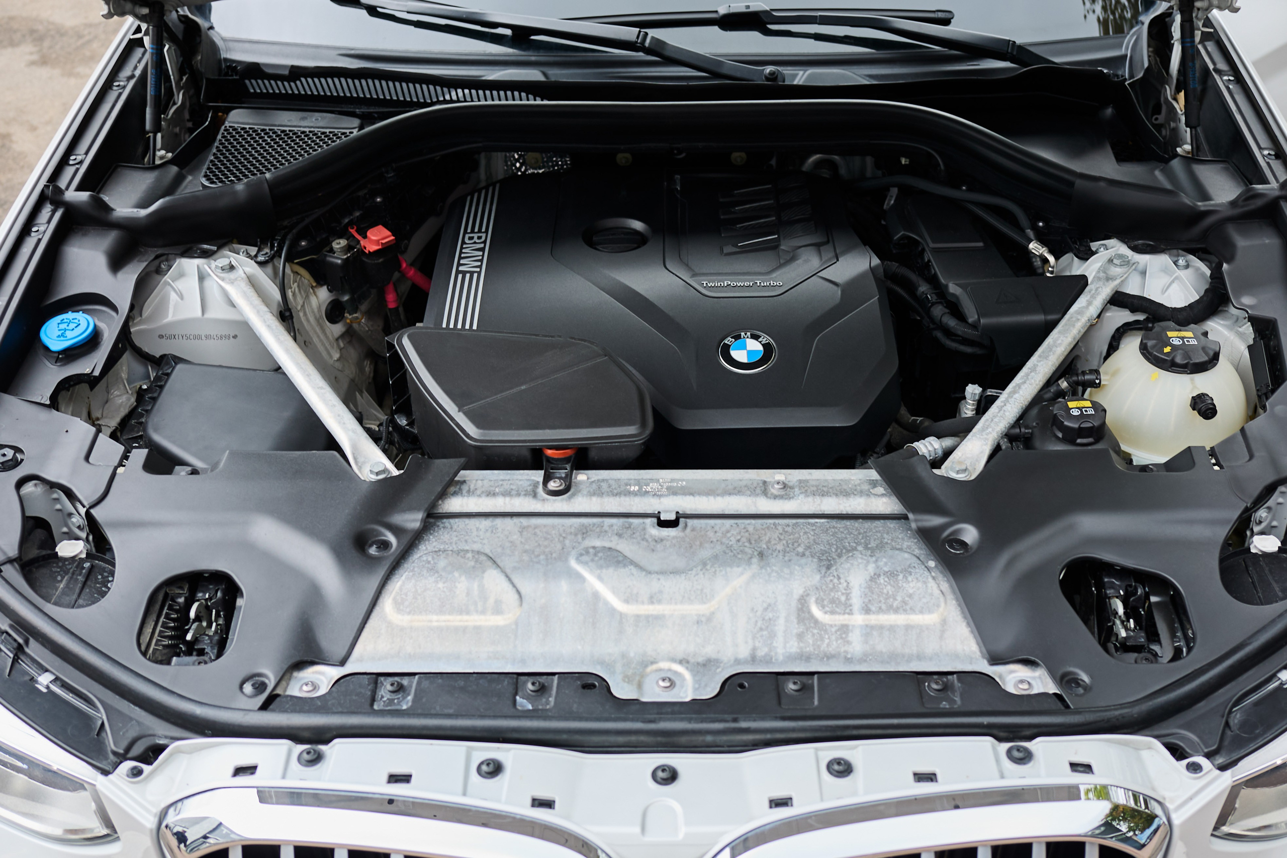 BMW X3. IDeAI studio