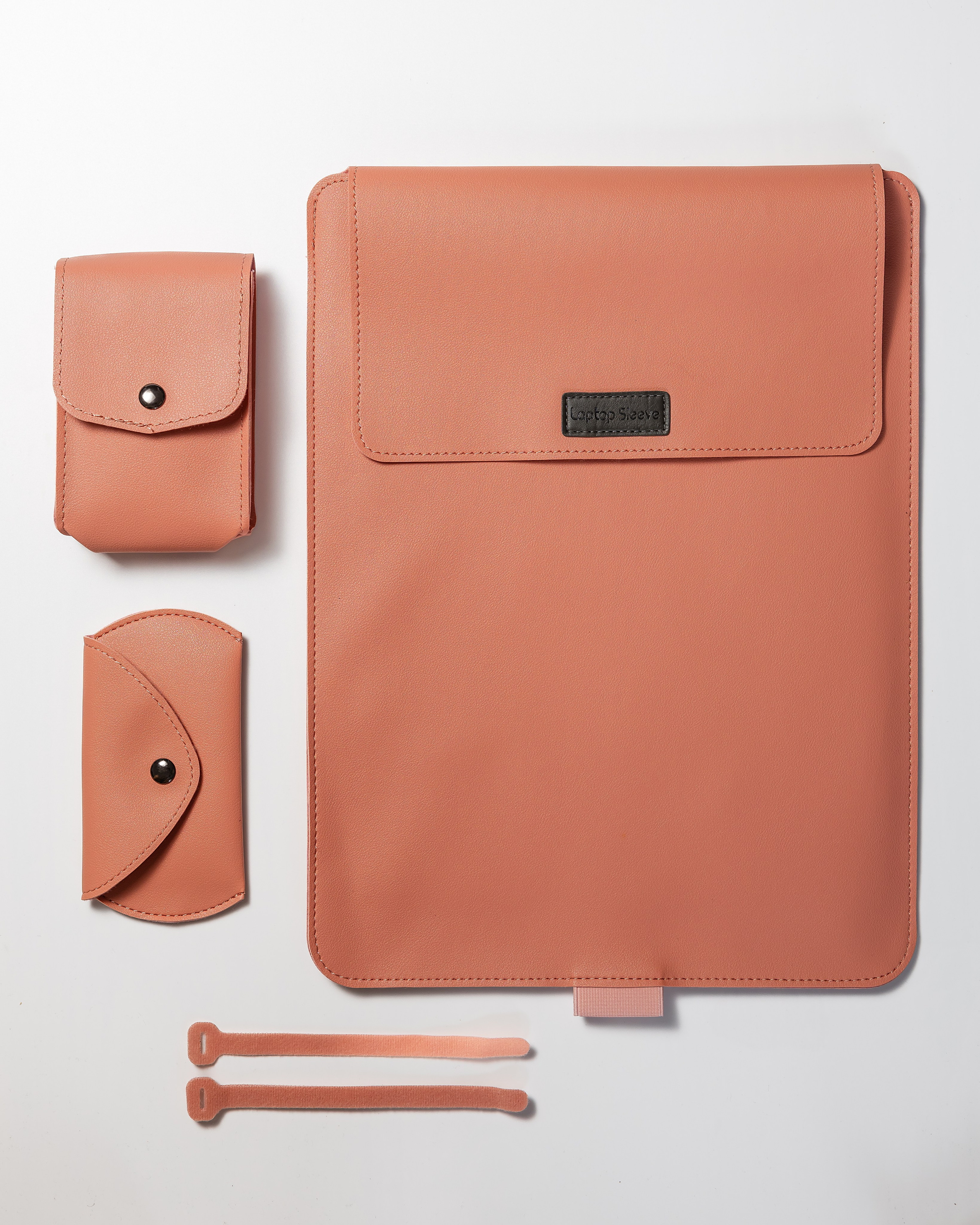 WB: Клавиатуры и чехлы. Фотограф и видеограф в Улан-Удэ: Аюна Габагуева и Артём Шаханов