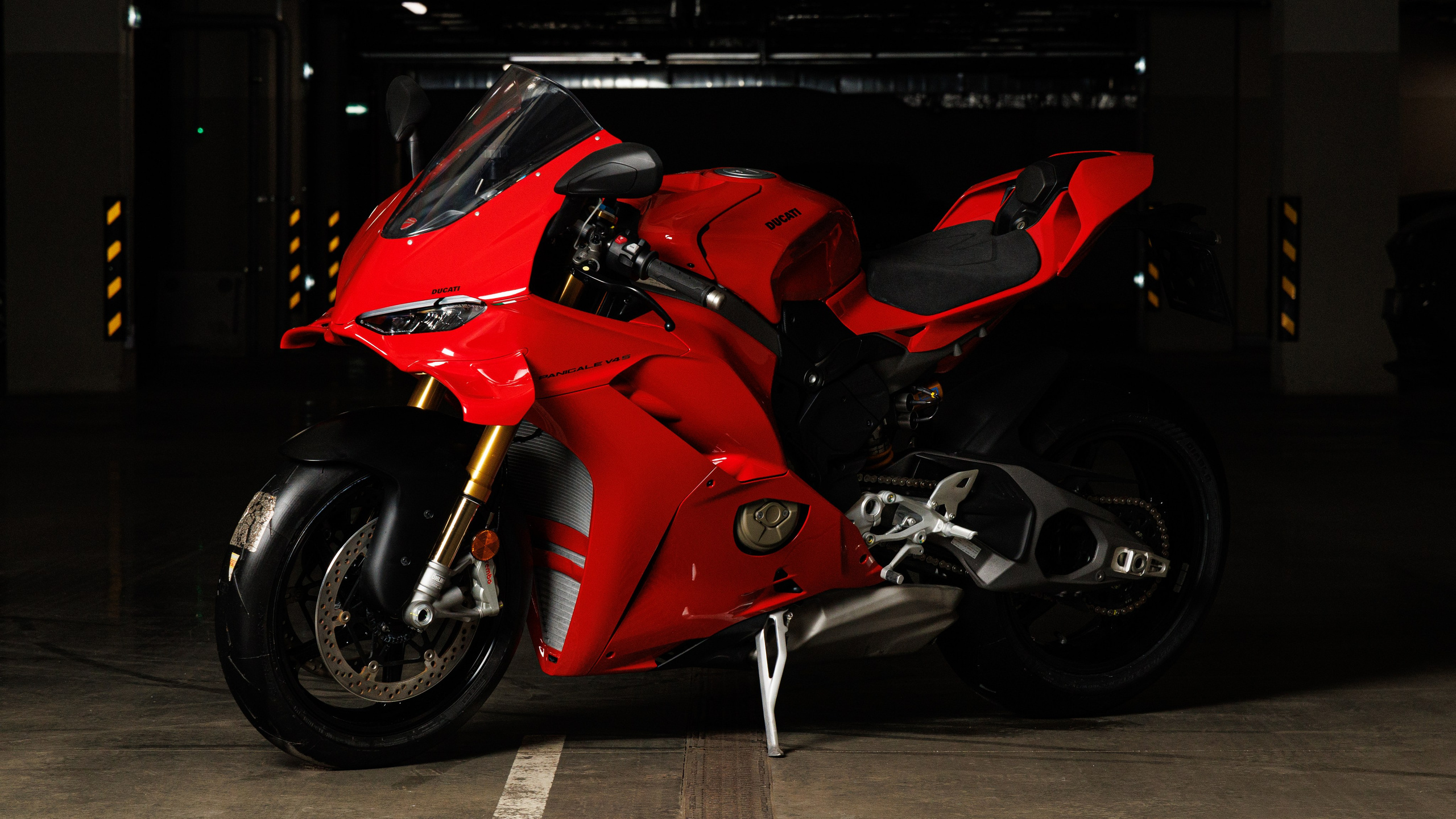 Ducati Panigale V4S 25'. Продюсер Оператор Фотограф Москва | borisprophoto