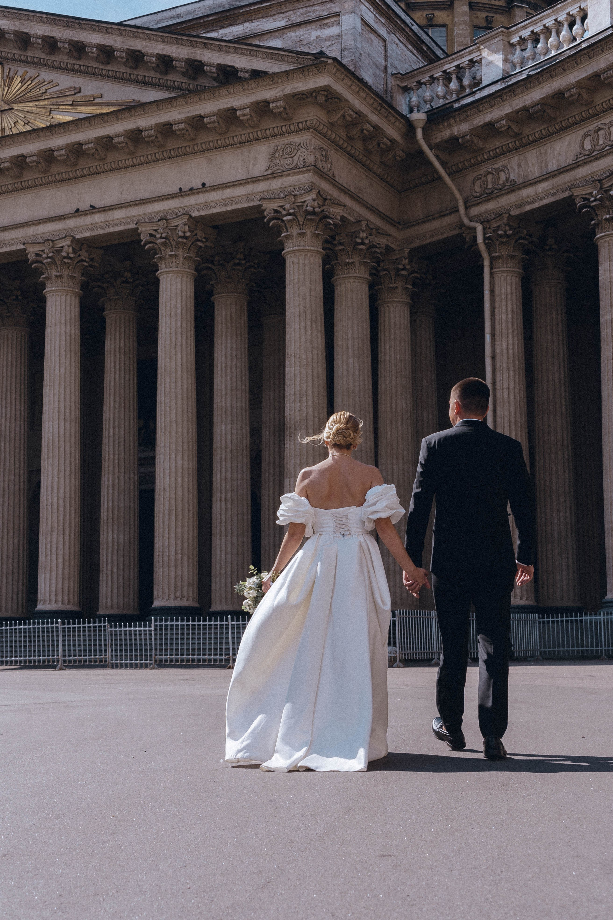 СВАДЕНБНАЯ СЬЕМКА НА КАТЕРЕ ПО КАНАЛАМ САНКТ-ПЕТЕРБУРГА И В АКВАТОРИИ НЕВЫ. Профессиональный фотограф, Санкт-Петербург — Виктория Богомолова