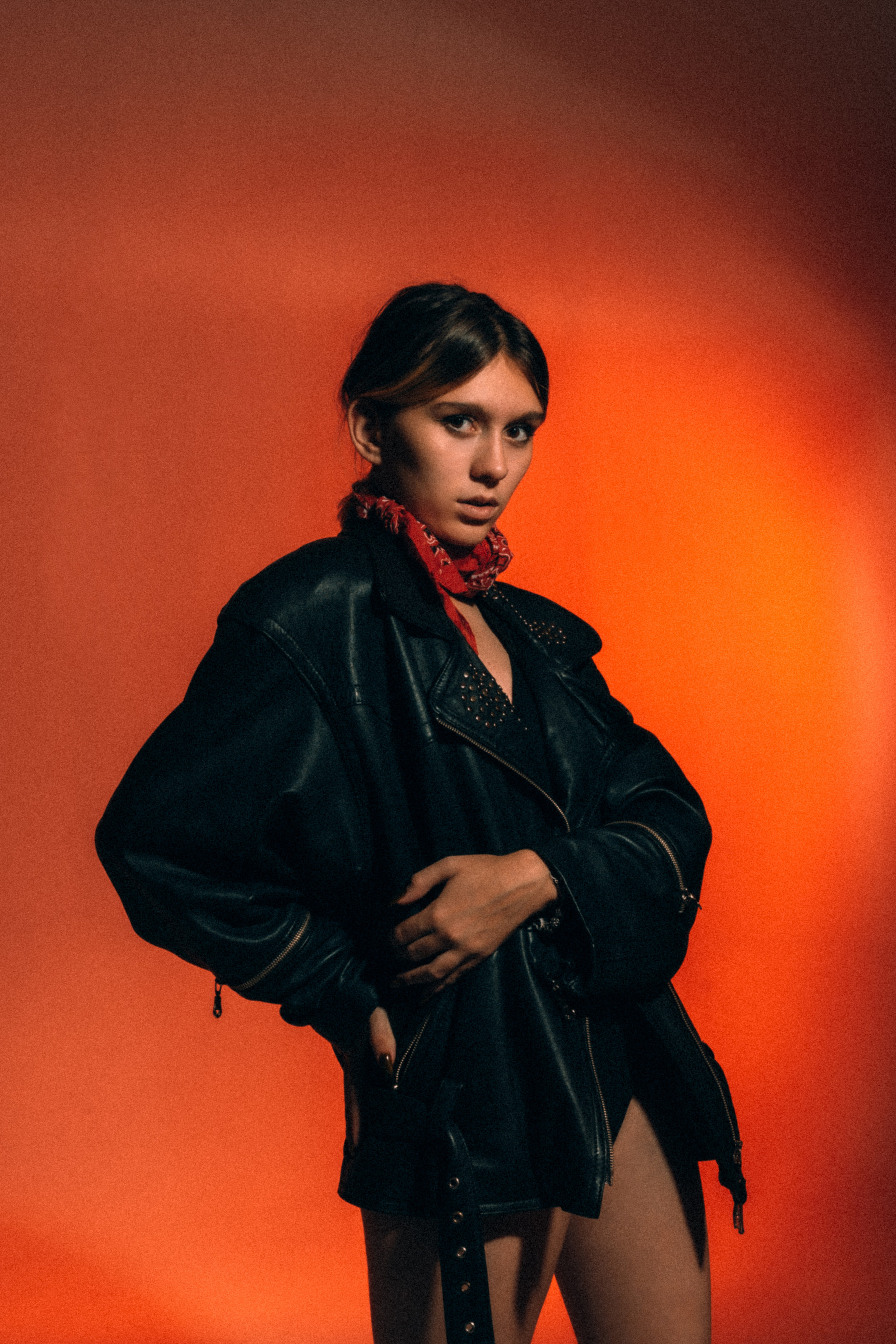 Фотосессия Сони | красный символ. Фотографирую пары и индивидуальные съемки в Алматы Шунько Ирина