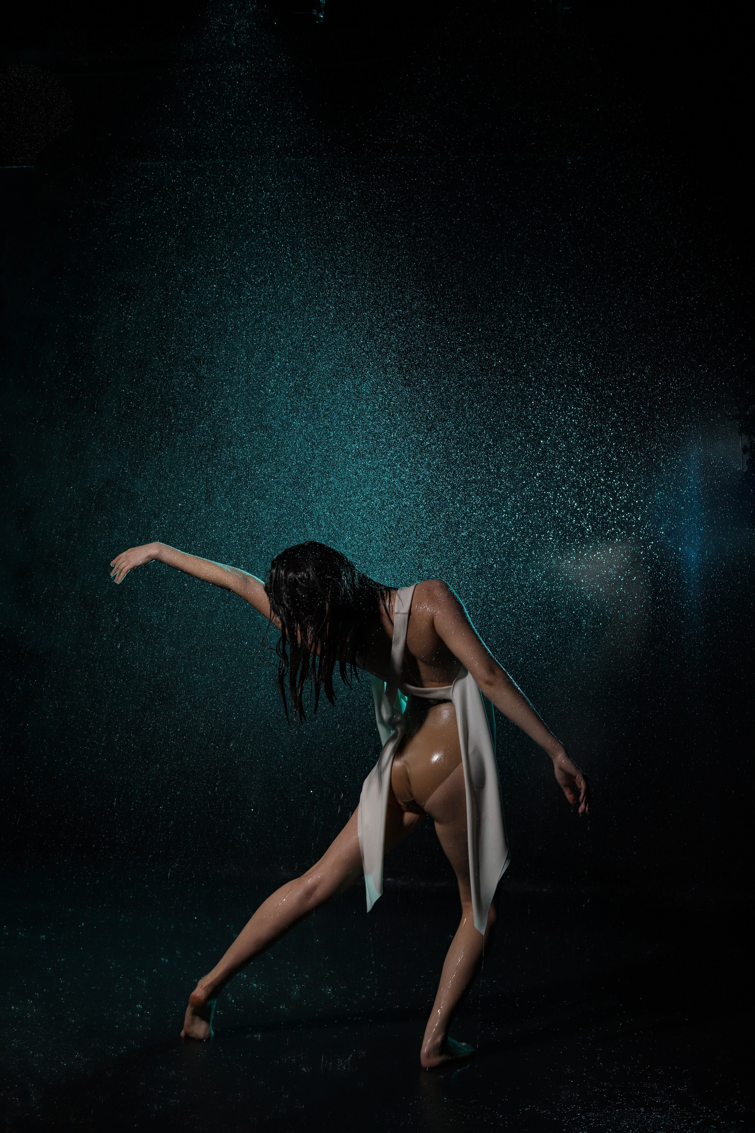 Индивидуальная танцовщица с водой Blackpool 15.05. Главная