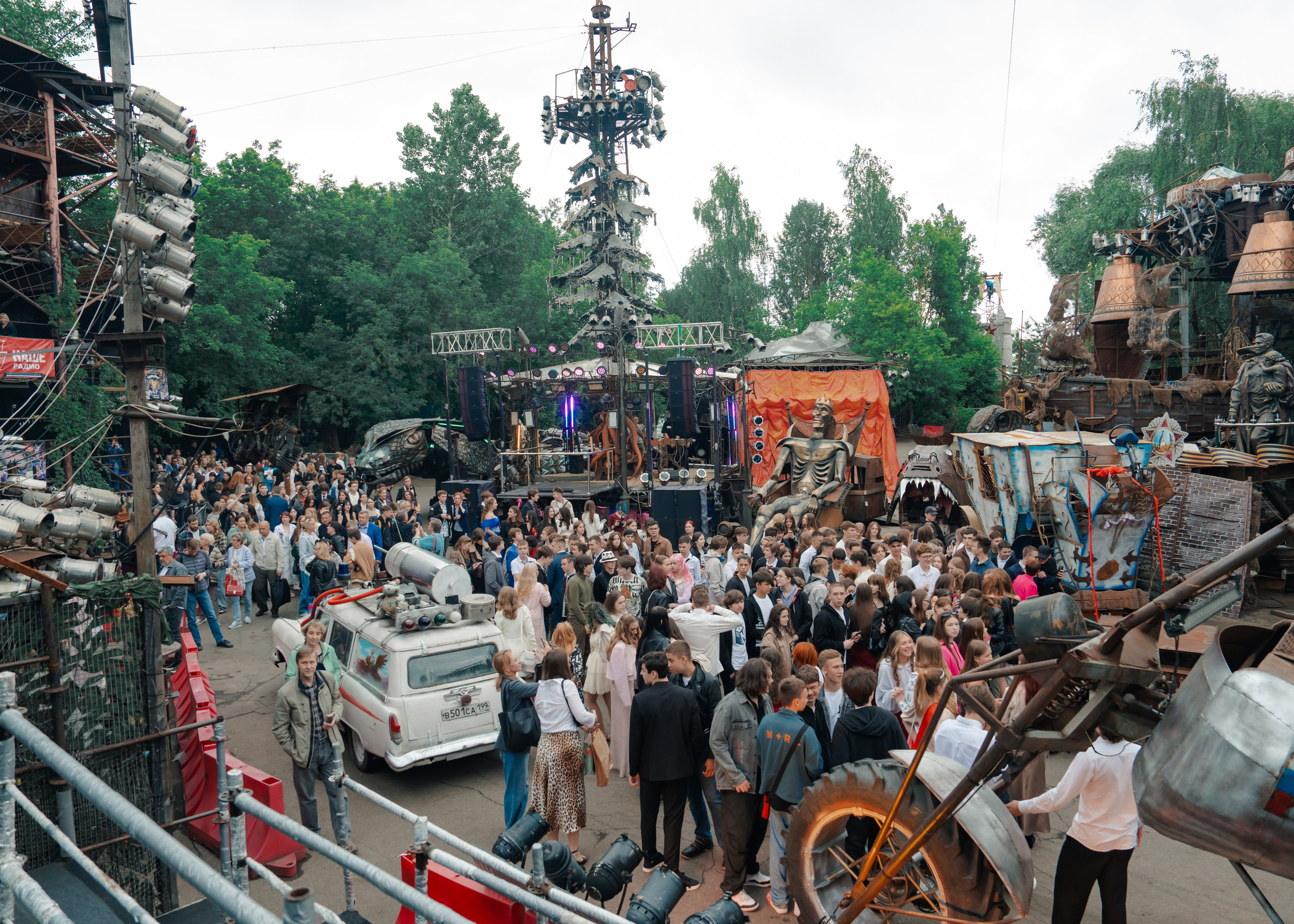 Выпускной Байк Центр «Ночные волки» 11 класс. Крамер Юлиана детский и семейный фотограф