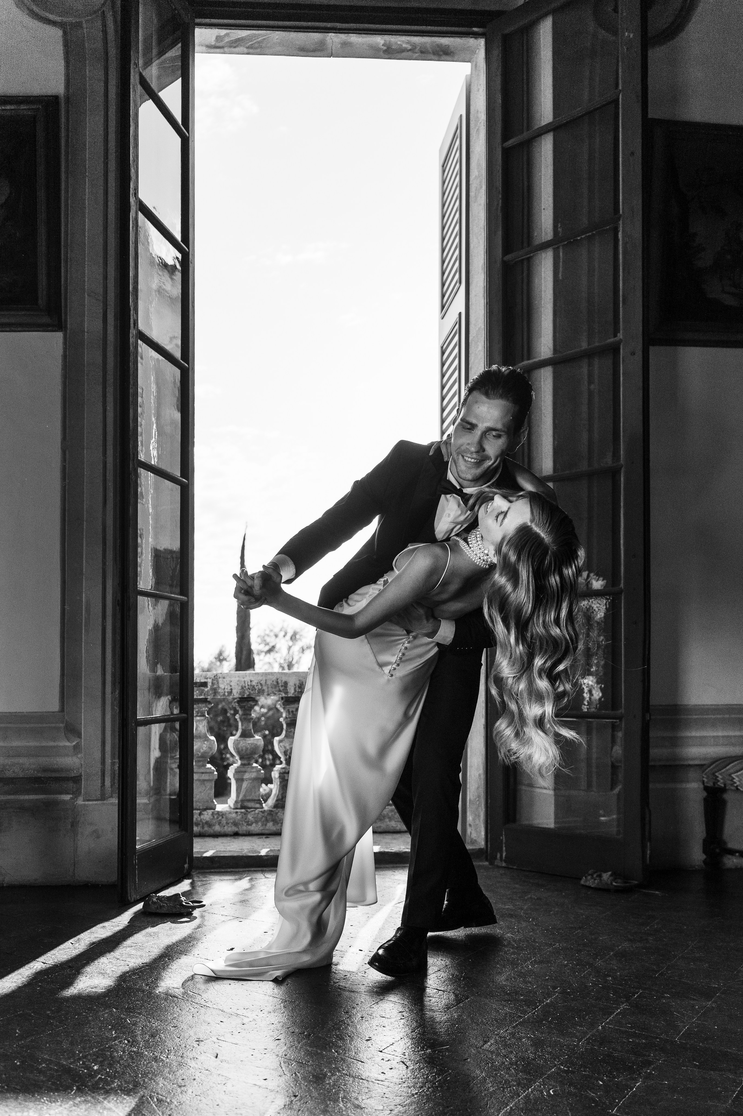 Julia & Paolo. Maria Anistratova | Destination Photographer, Videographer & Drone Pilot — Lake Como