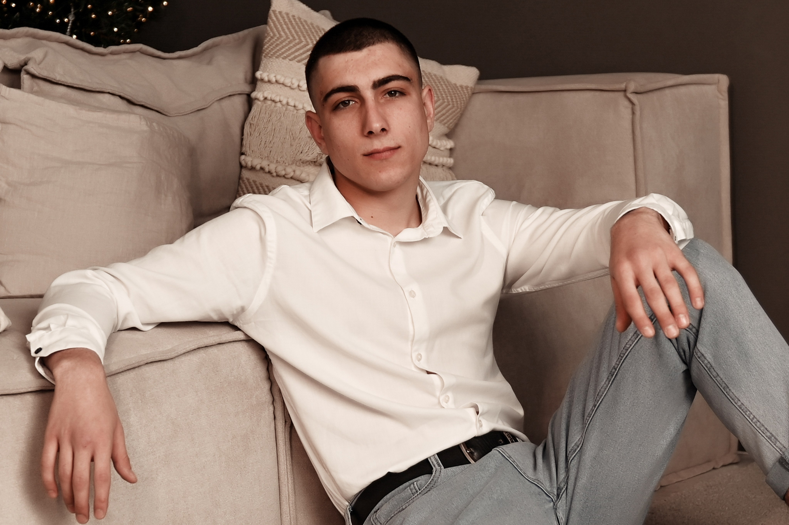 Новогодняя семейная. Свадебный, семейный, детский, контент фотограф в Омске Максим Ильин