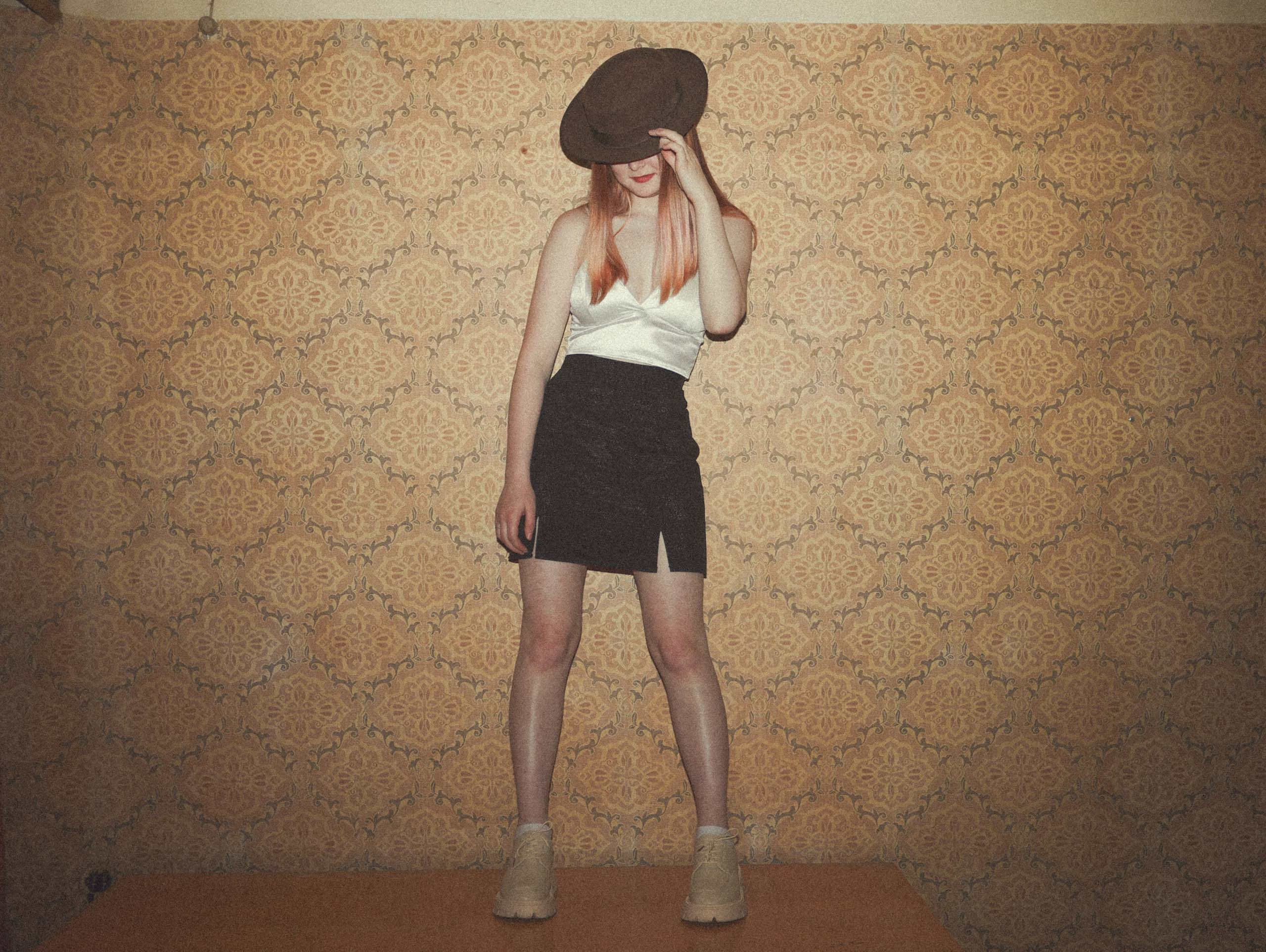 Две девицы. Фотомастерская Андрея Закоморного