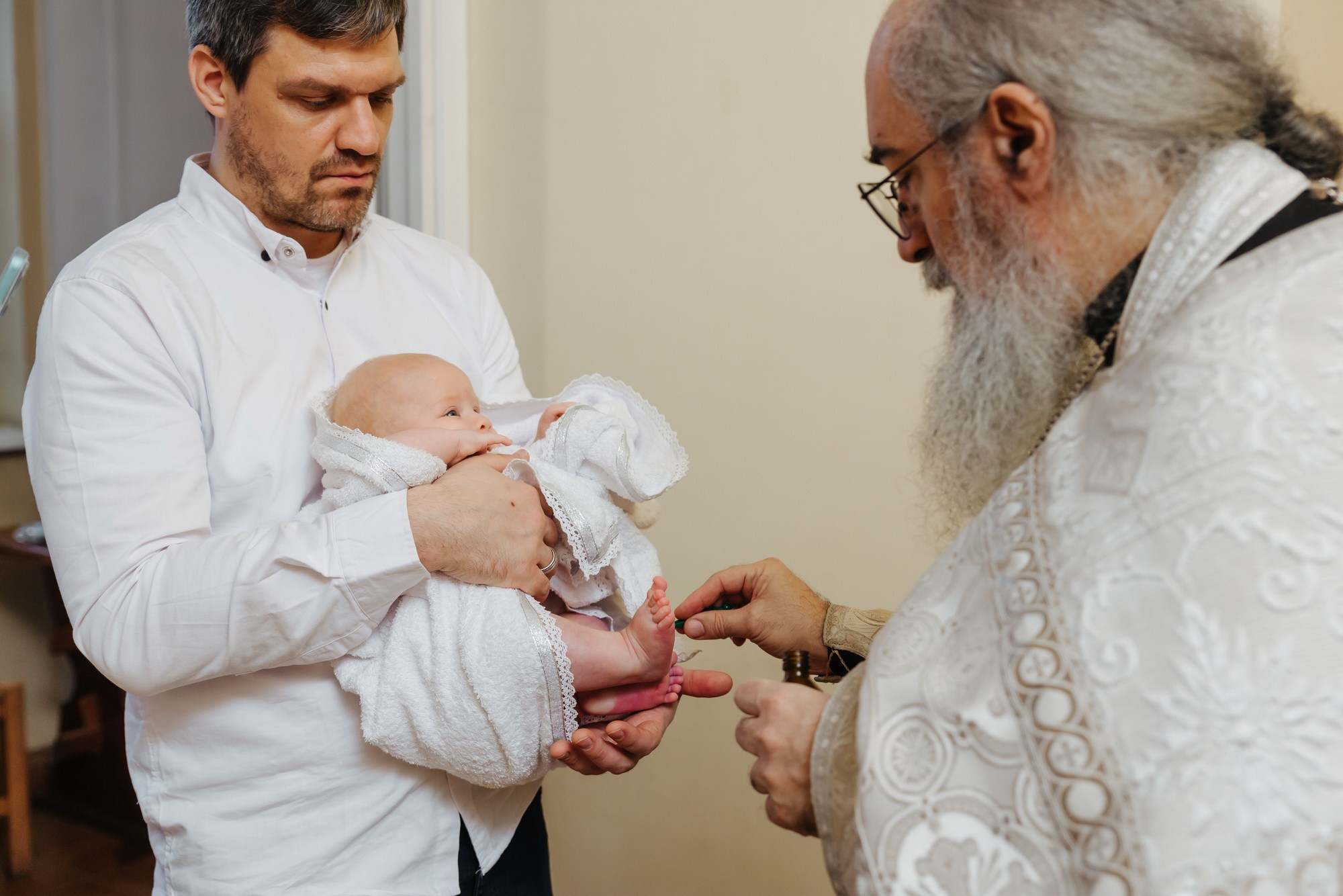 фотограф на крещение санкт петербург, справка о беседе перед крещением, сколько стоит крещение спб, лучшие храмы для крещения, крещение ребенка в спб цены, пушкин церковь узнать про крестины что нужно, что нельзя делать перед крещением, лучшие храмы для крещения, санкт петербург фотограф, крестить без крестных, всего один крестный, имя для крещения малыша