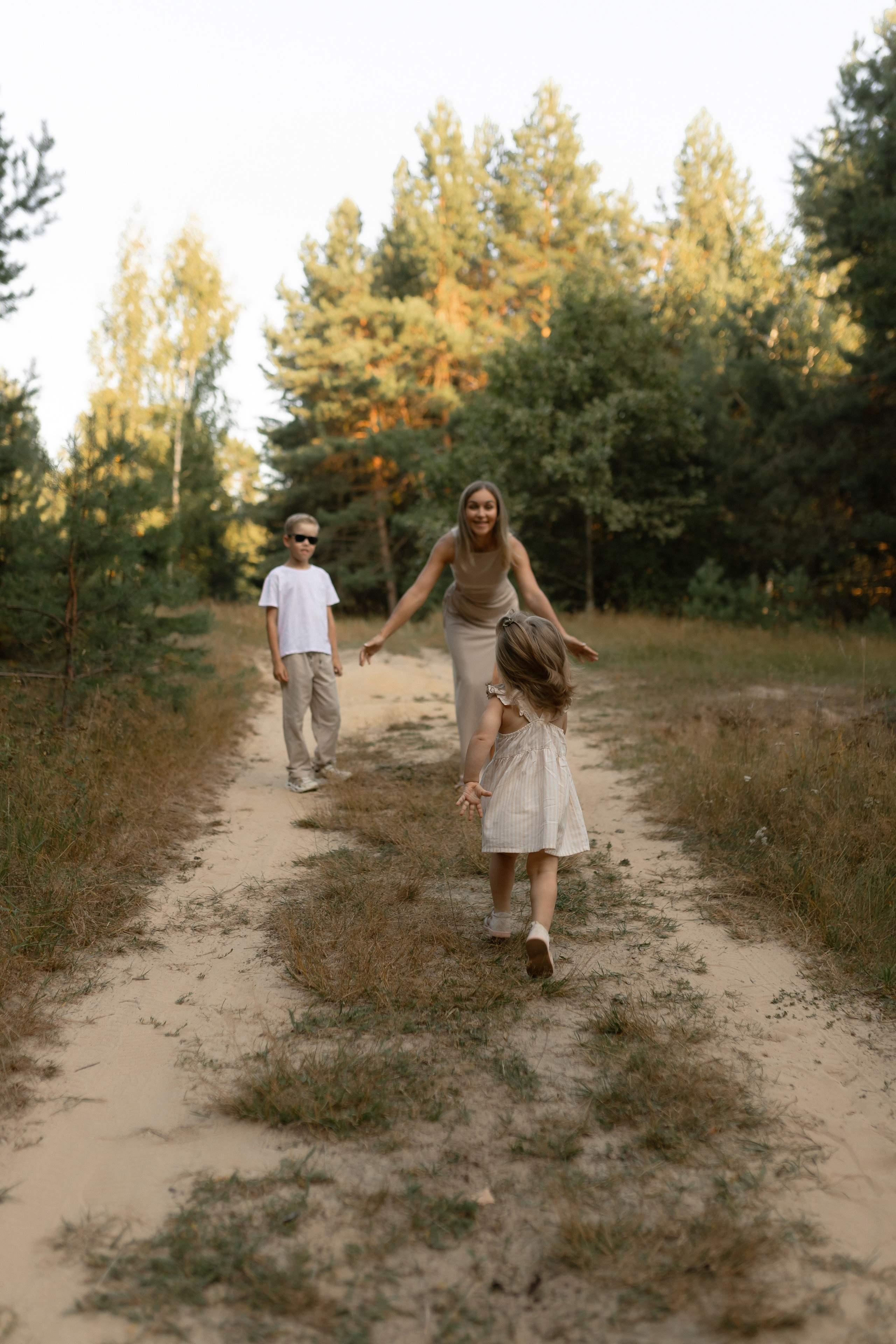 Алексей, Мария, Ваня и Варя. Фотограф Татьяна Семенова