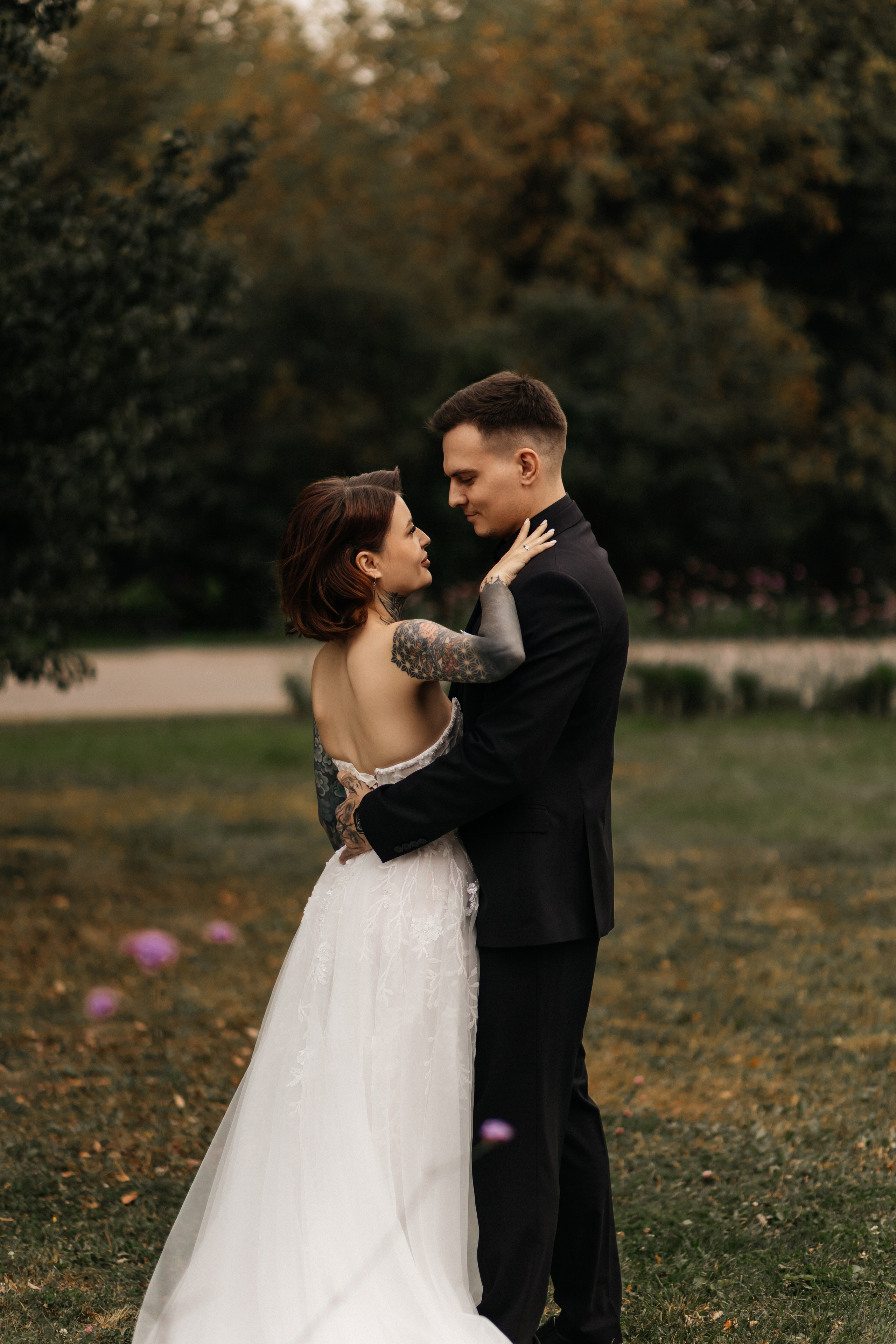 Свадебная фотосессия в Коломенском. Фотограф Наталия Федосова, г. Москва. TG и Instagram @nataliya_raw