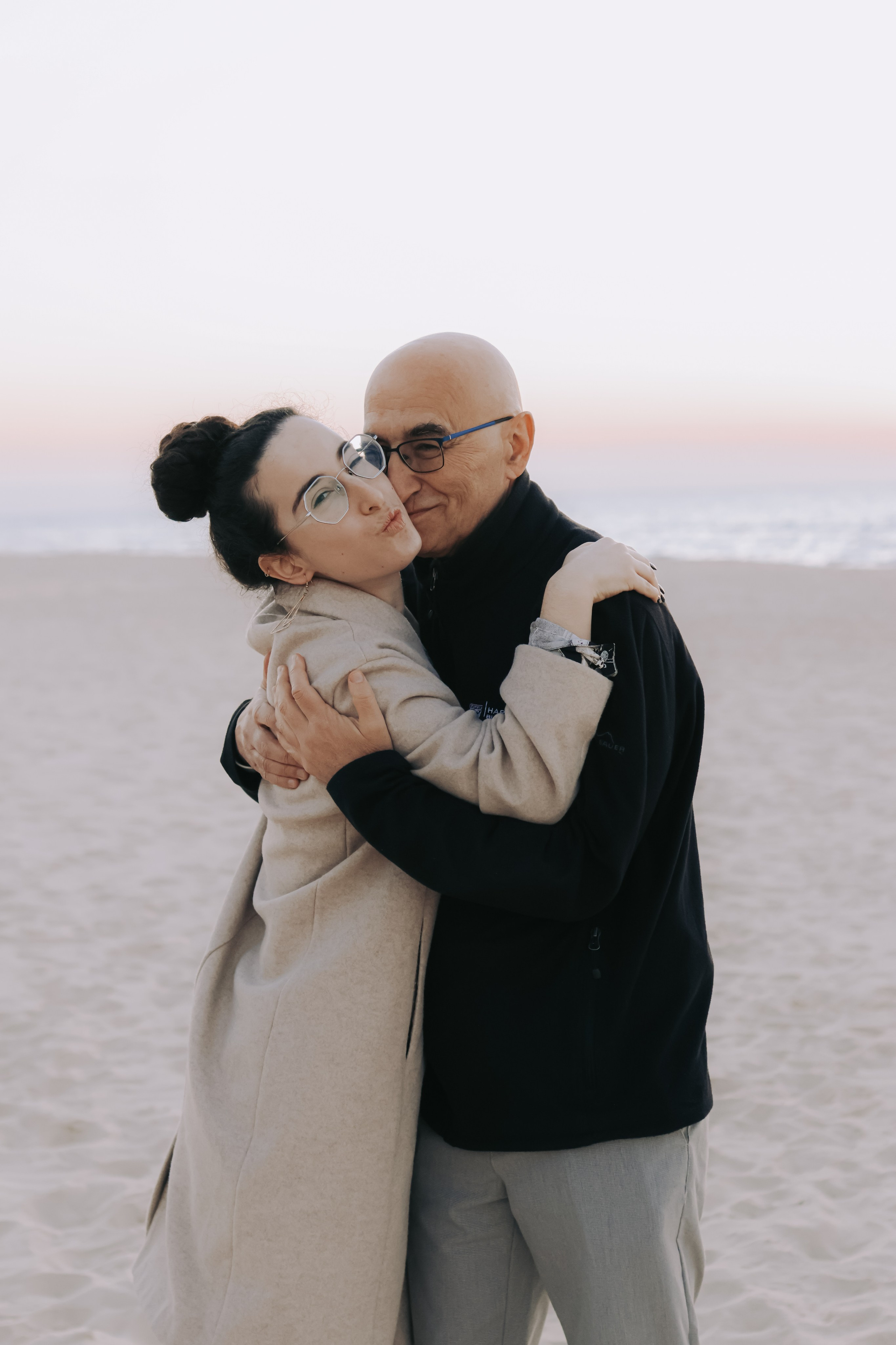 Family shoot / Engagement, Bat Yam | December 2025. Photographer in Israel Alice Milchin