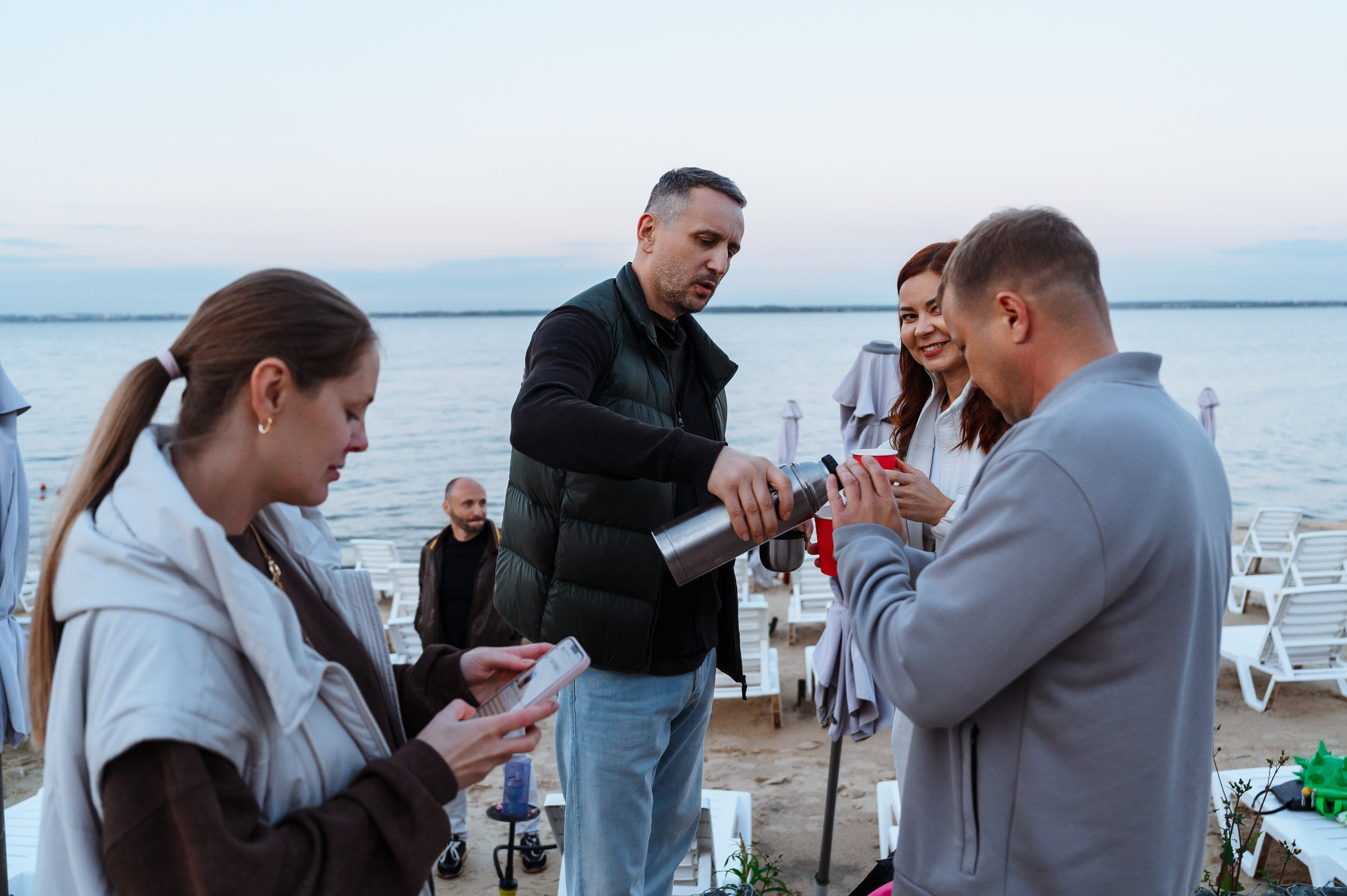 Пляжная вечеринка. Wedding and family photographer USA