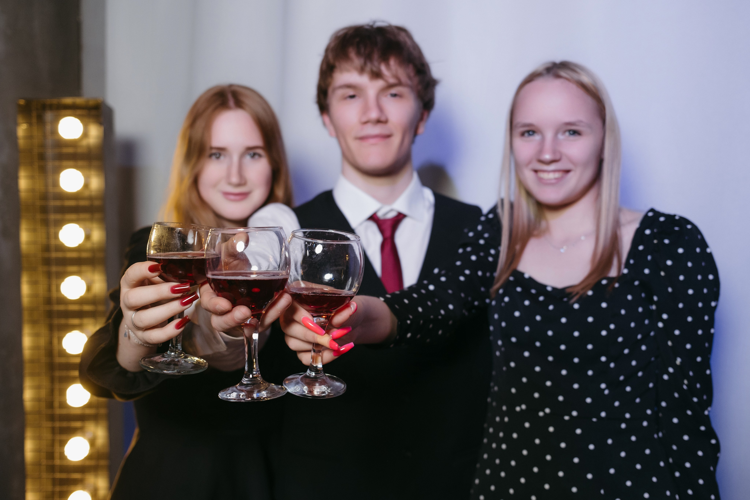 Выпускной 11 класс. Свадебный и репортажной фотограф Денис Ожигин в Краснодаре и Краснодарском крае