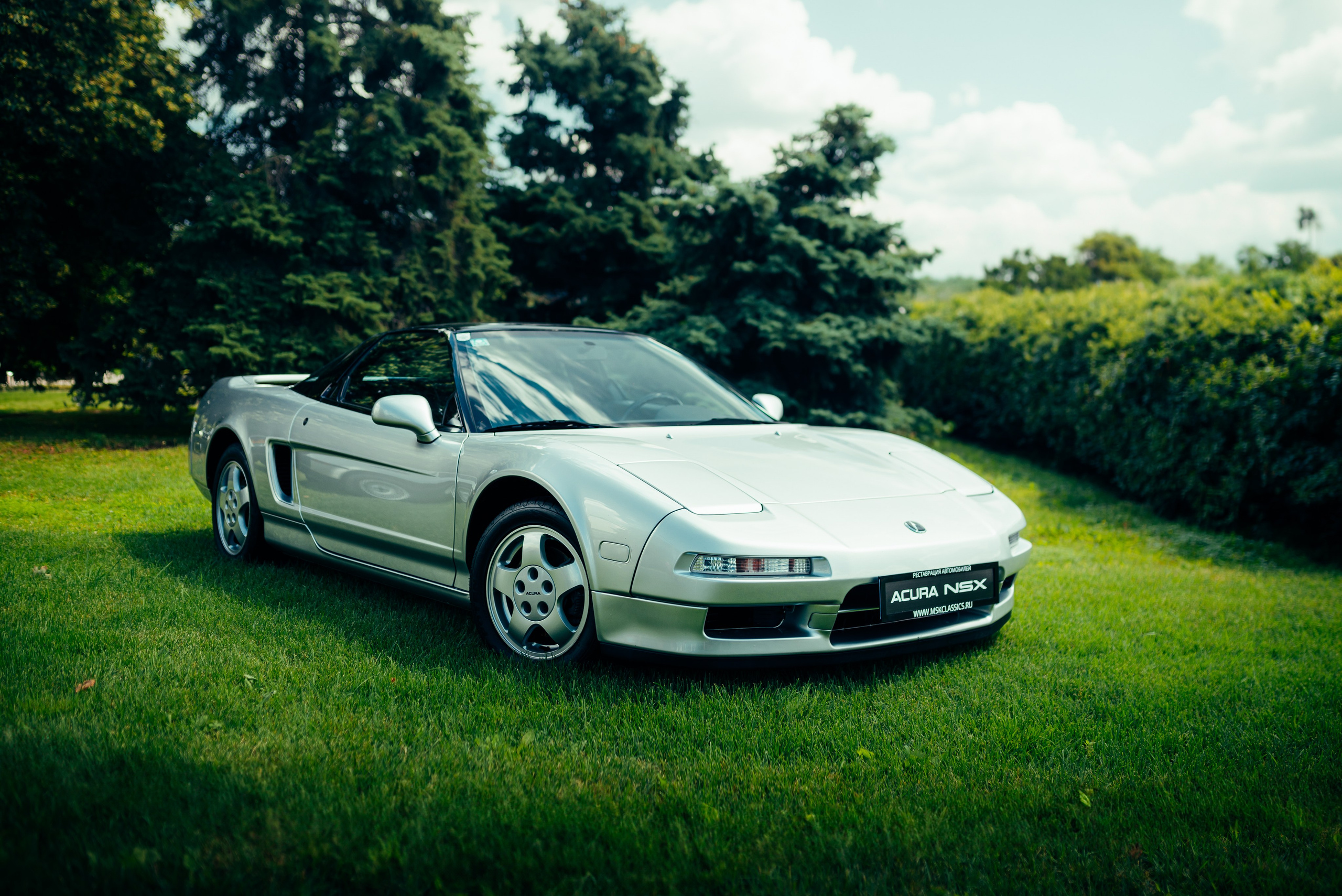 Ilya Foxy — автомобильный фотограф