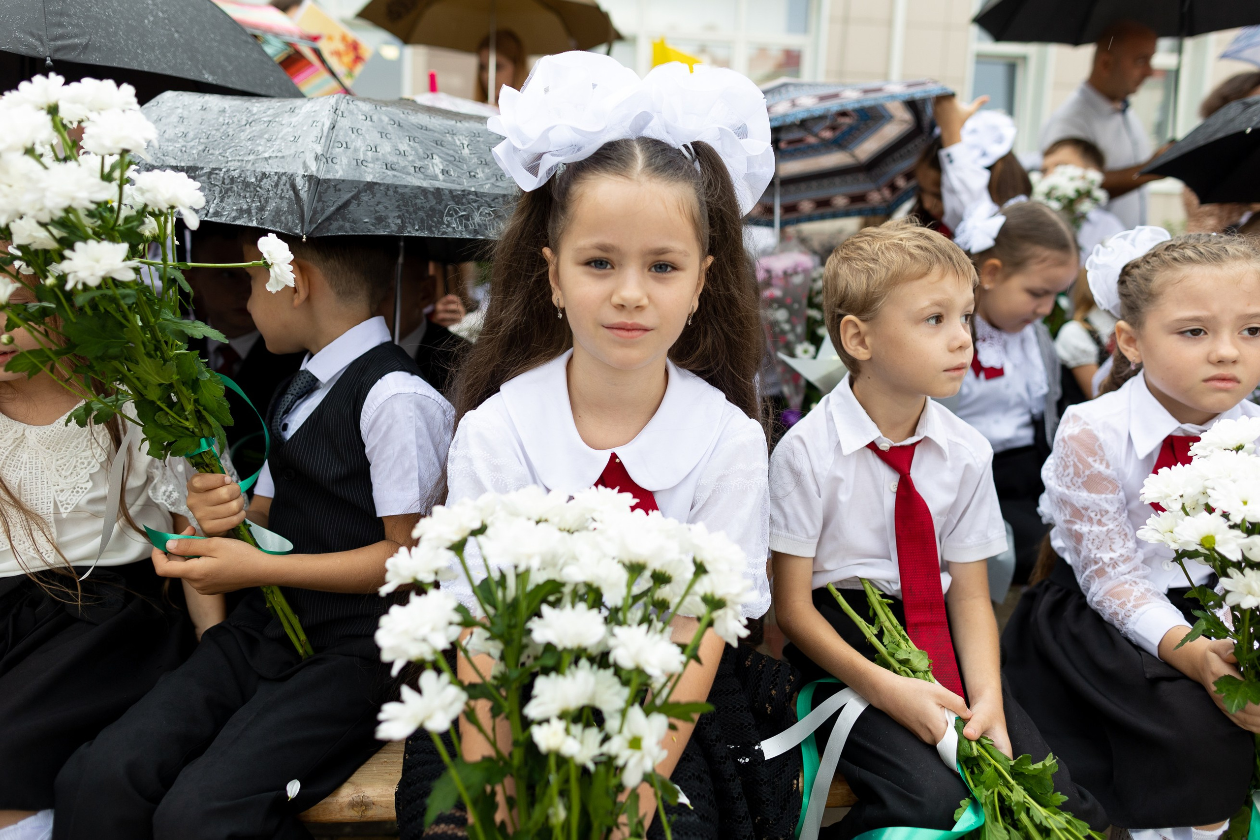 Школа № 61 им. Лавриненко, 1-е сентября | Фото. Фото и видеосъемка любых мероприятий в городе Краснодаре и Краснодарском крае. Щеколдин Антон