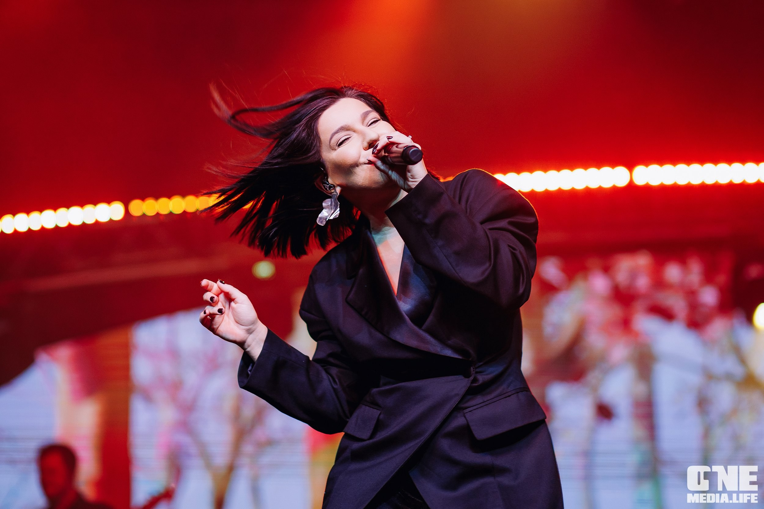 Фоторепортаж с концерта Ёлки. One Media Life: фоторепортажи, фотоотчеты с мероприятий и заведений