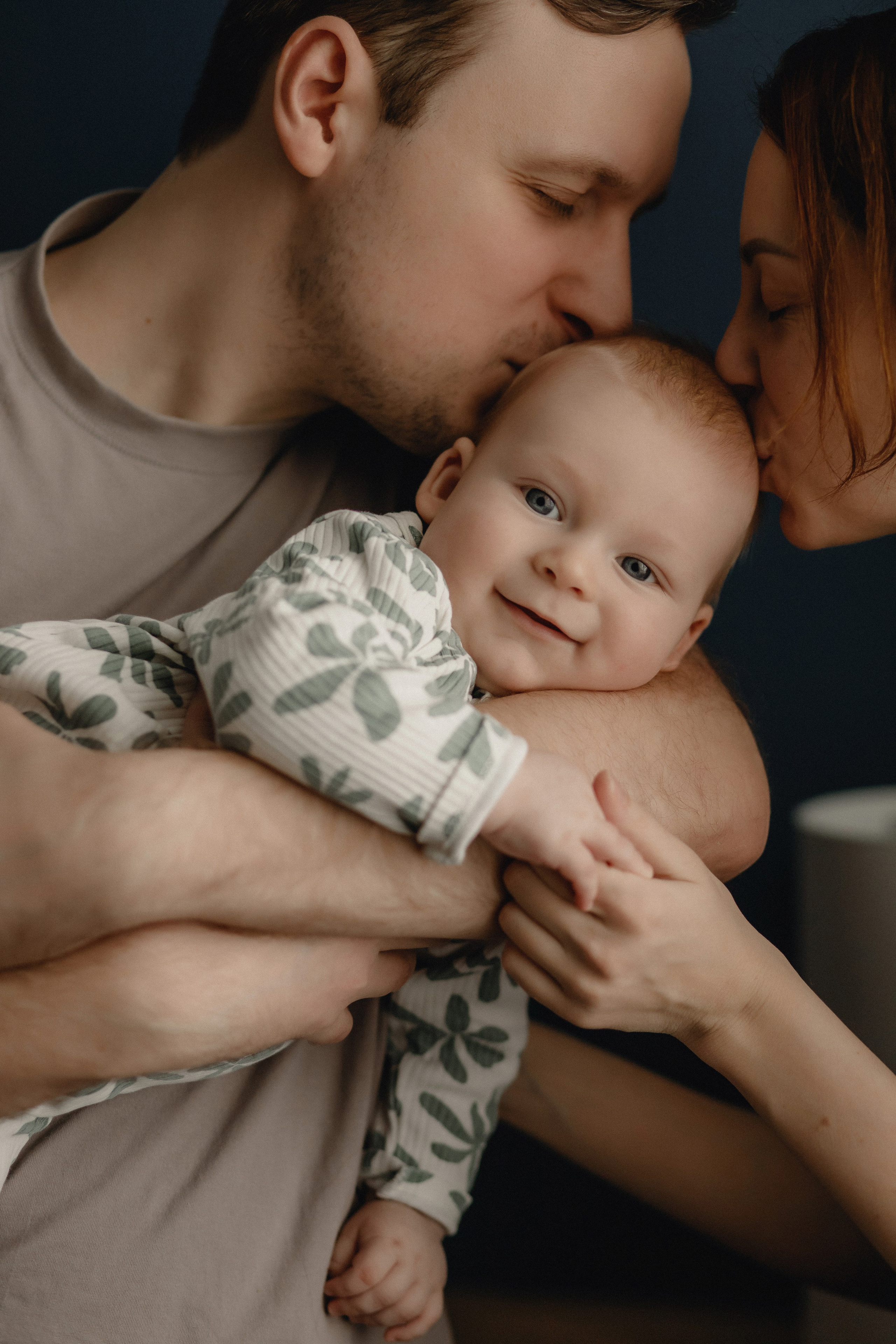 Дима, Катя и малыш Юра. Главная