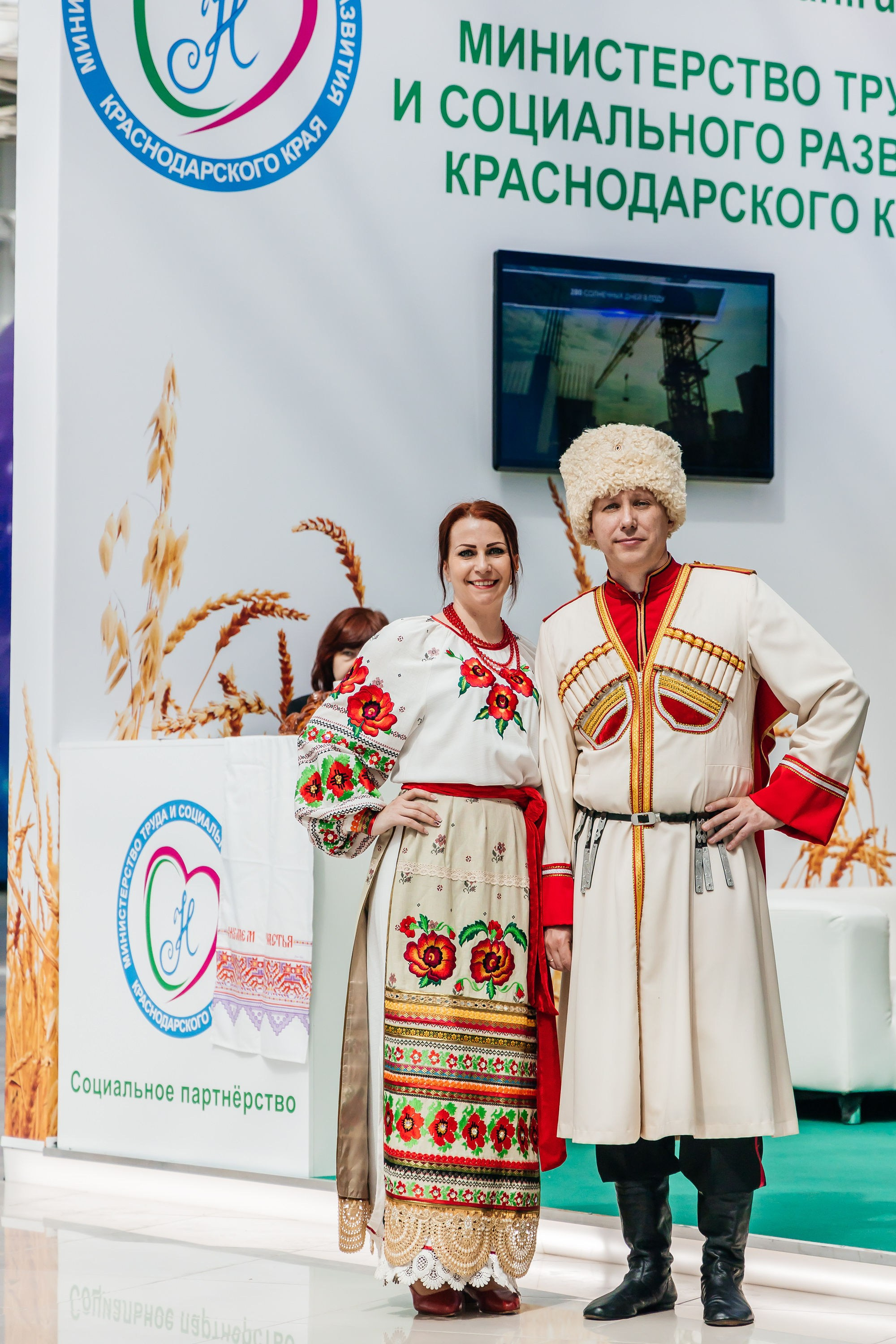 Репортажная фотосъёмка деловых мероприятий. Репортажный фотограф | Роза Хутор Красная Поляна Сочи Сириус