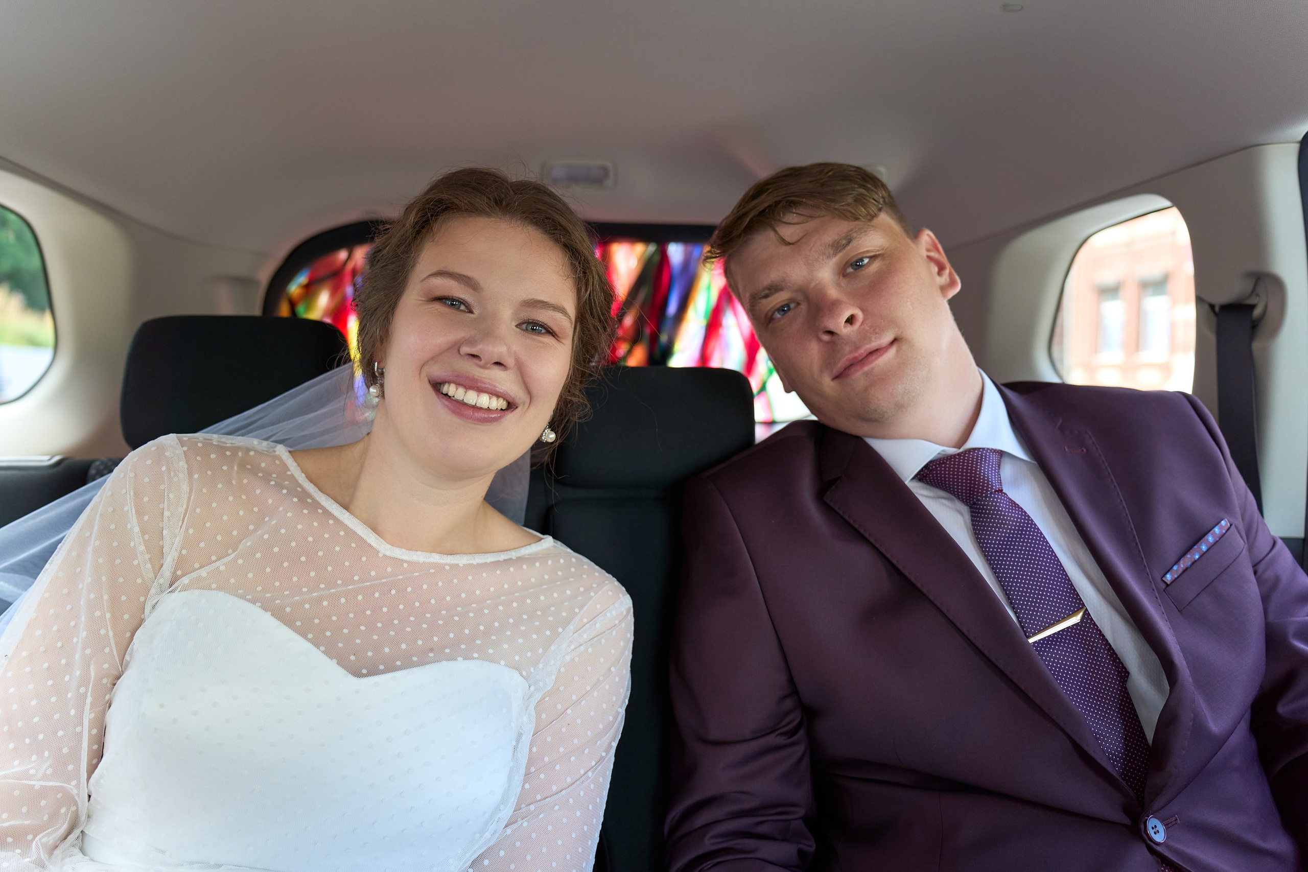 Прогулка после ЗАГСа. Репортажный и портретный фотограф в Томске Ларионов Артём