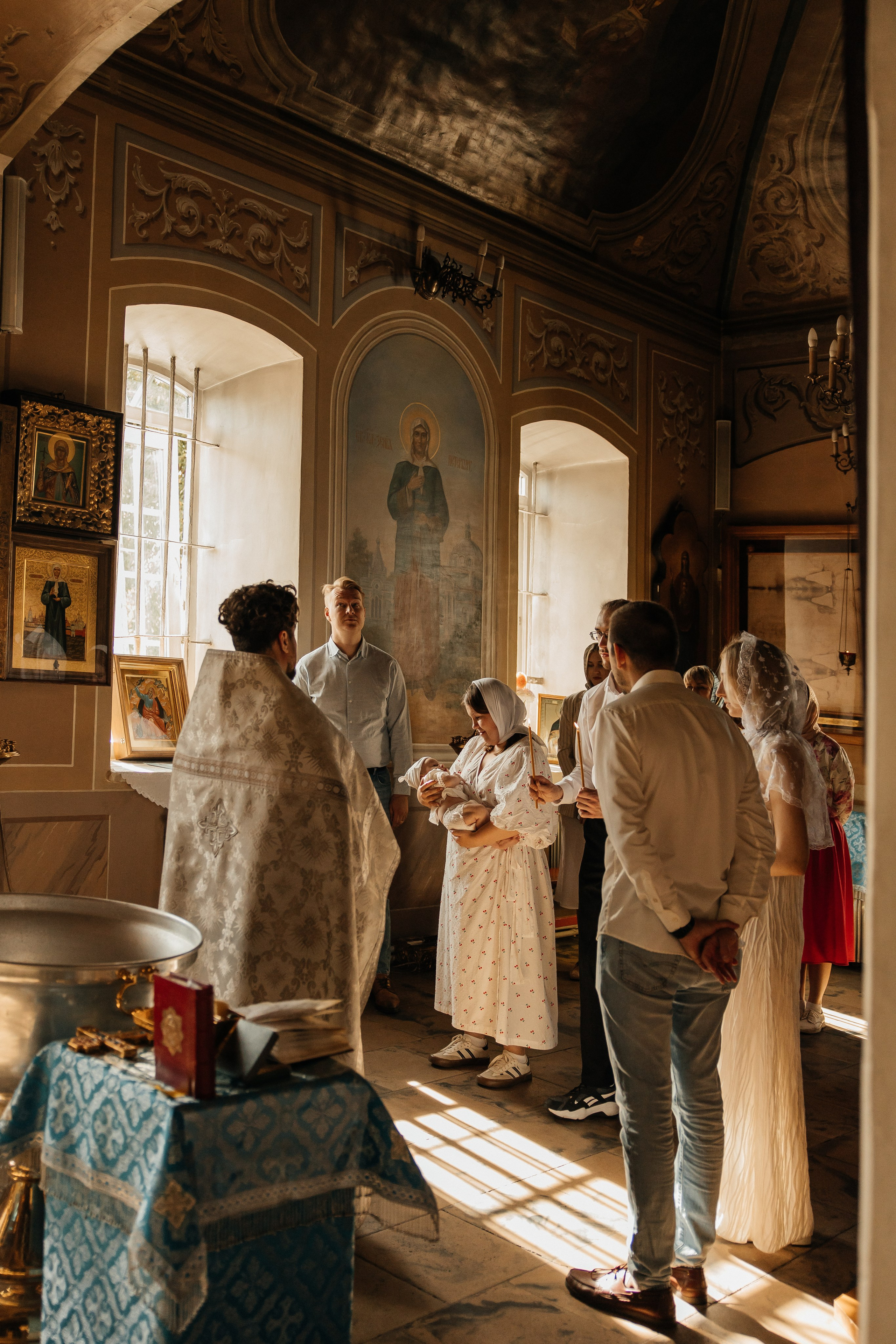 фотосессия крещения, крещение младенца, церемония крещения, фотограф на крещение, таинство крещения фотосессия