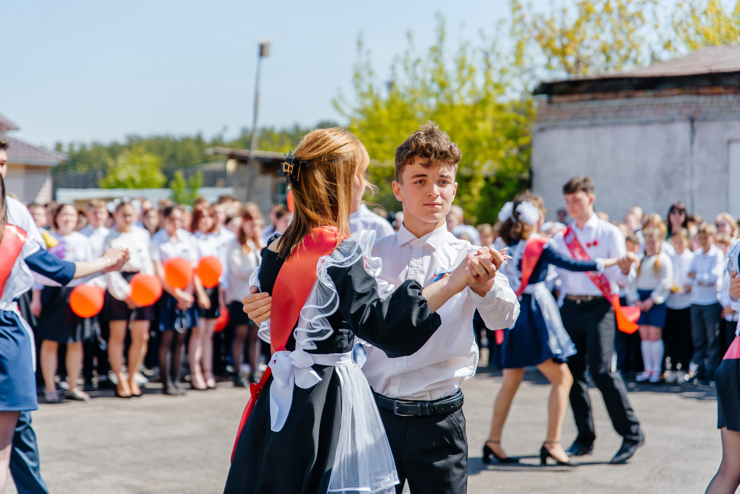 Последний звонок. Семейный фотограф в Барнауле