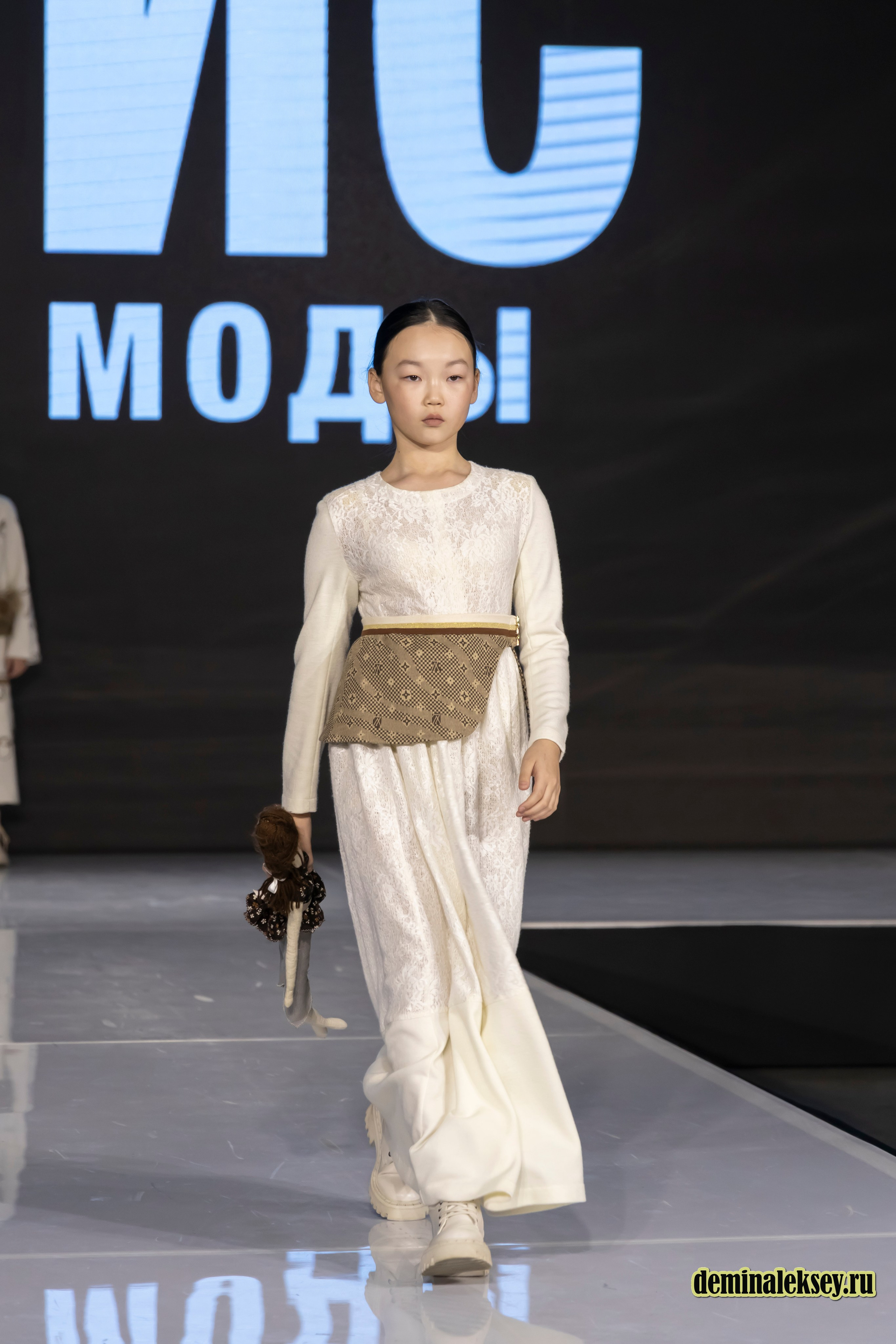 Ирина Старовойтова Театр моды «ИриС» 31 января 2025 гостиный двор, выставка Уникальная Россия. Репортажный, семейный и студийный фотограф в Москве Демин Алексей