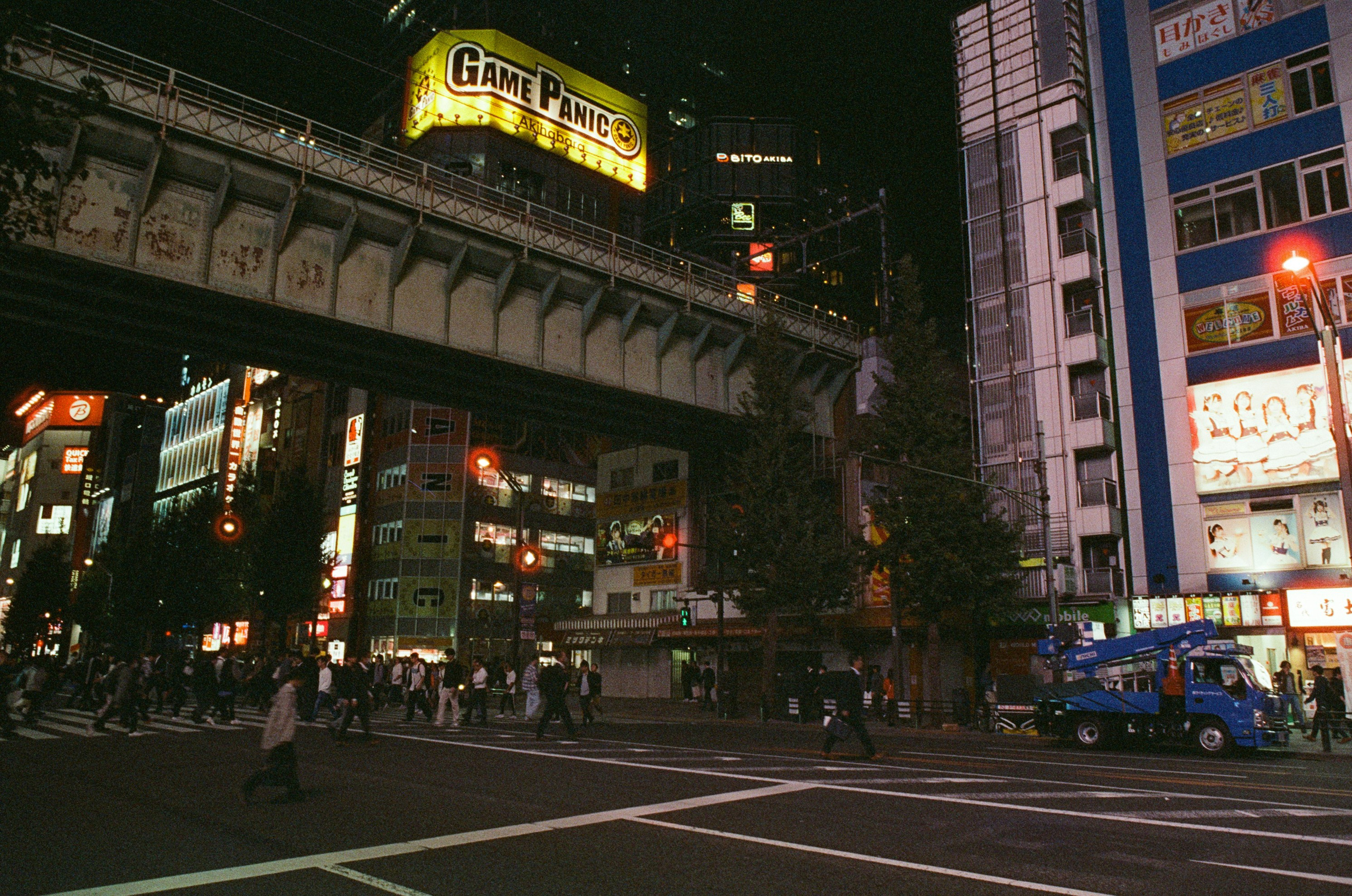Out of noise // japan, tokyo VII. EVER EXPOSED