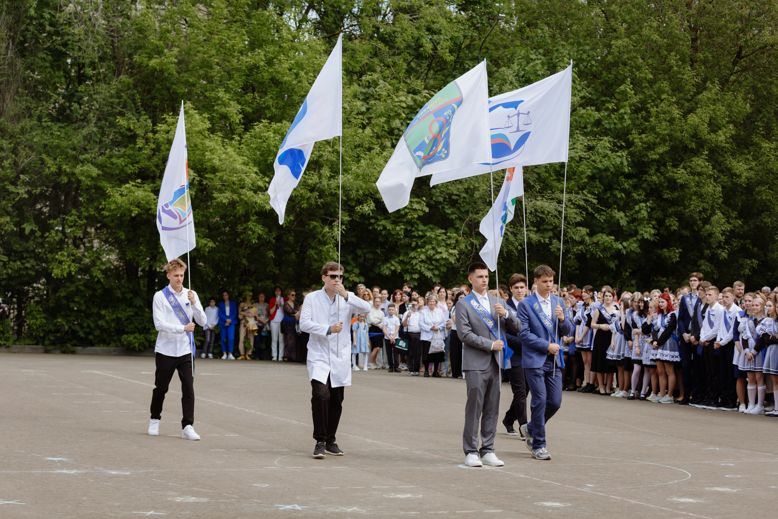 Последний звонок 2024 (3 часа фотосъемки). Профессиональный фотограф Надежда Антонова