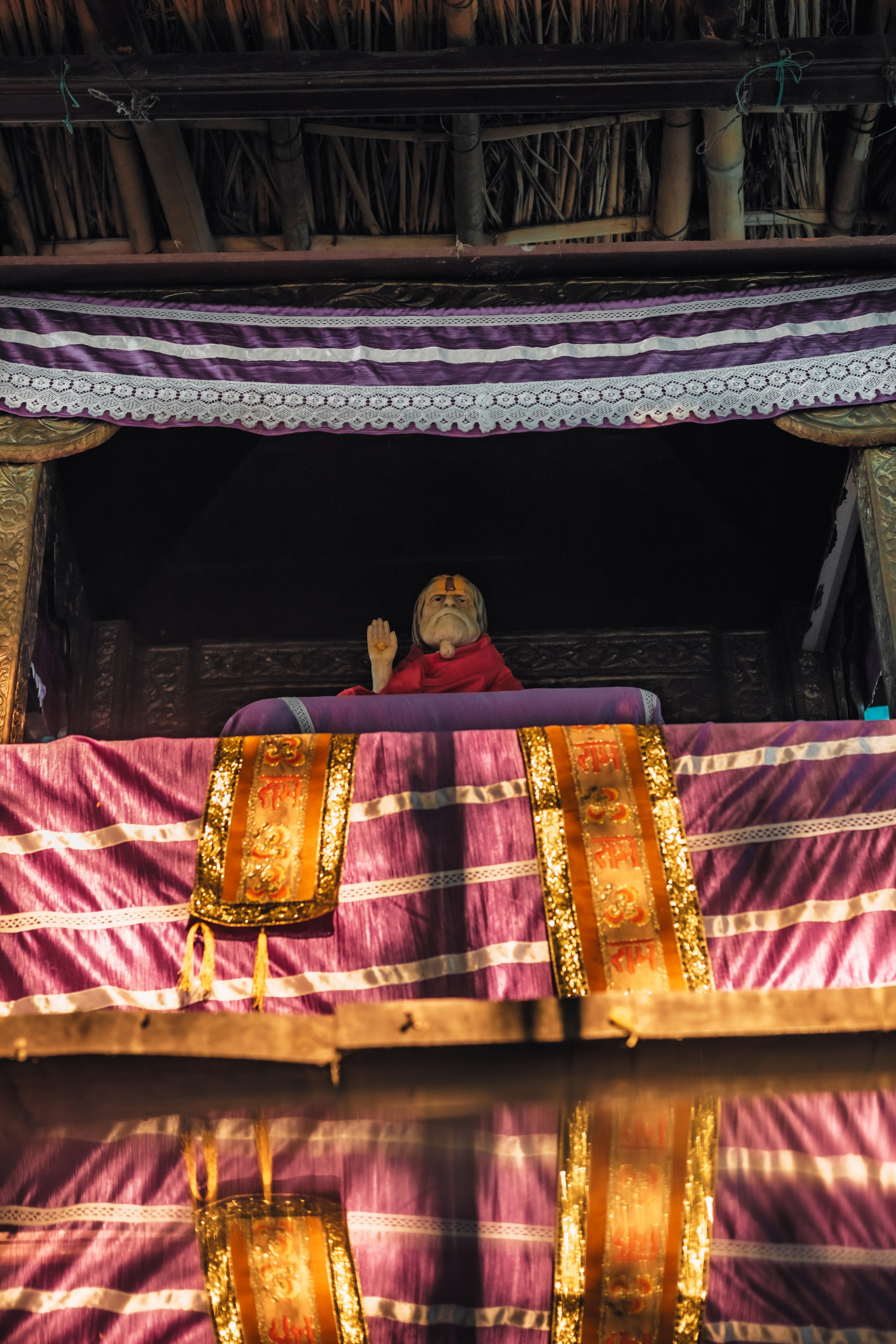 Devraha baba ji ashram life 2025. Mariam Bagdasaryan