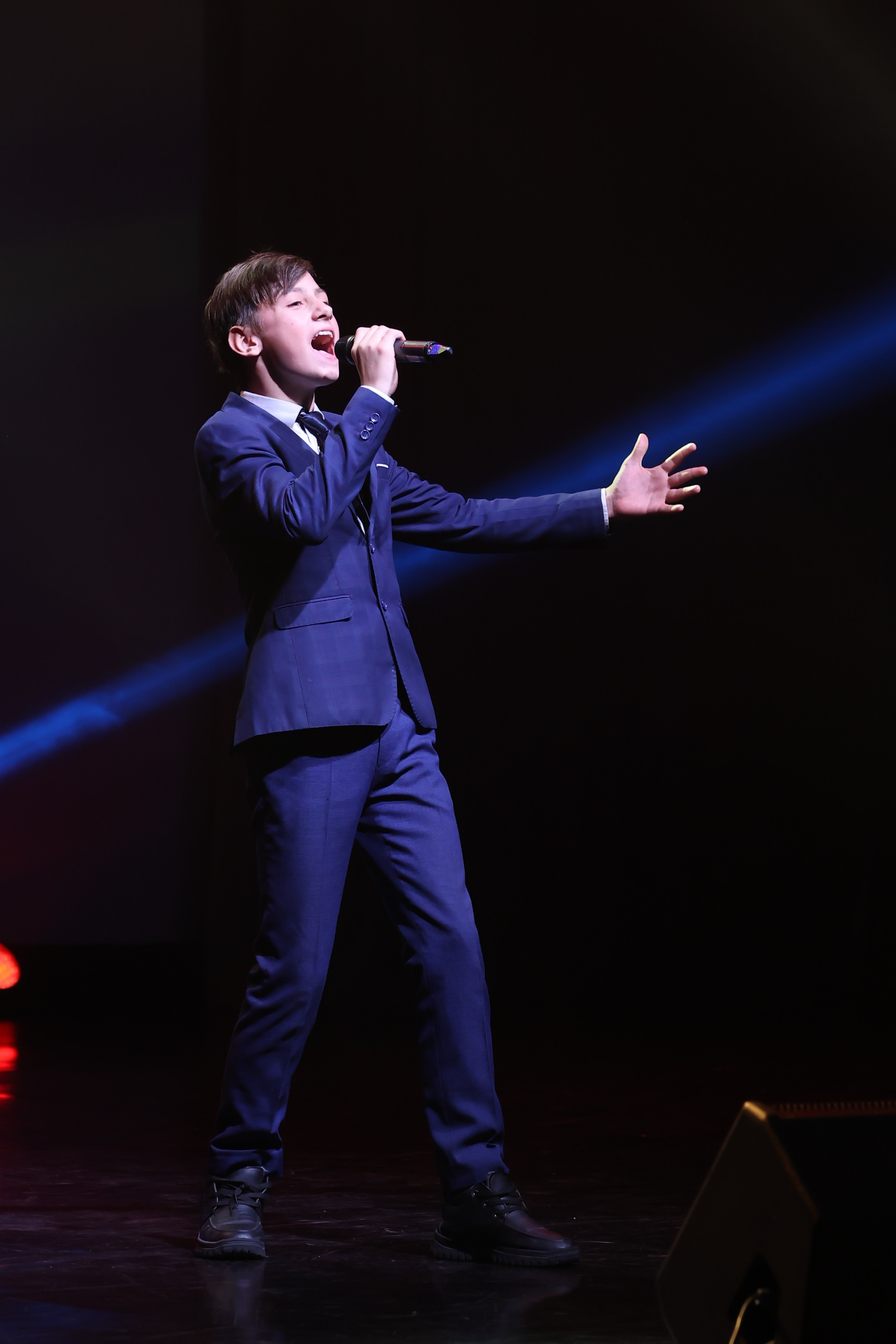 Сцена. Фотограф Антон Клейнос, Владивосток