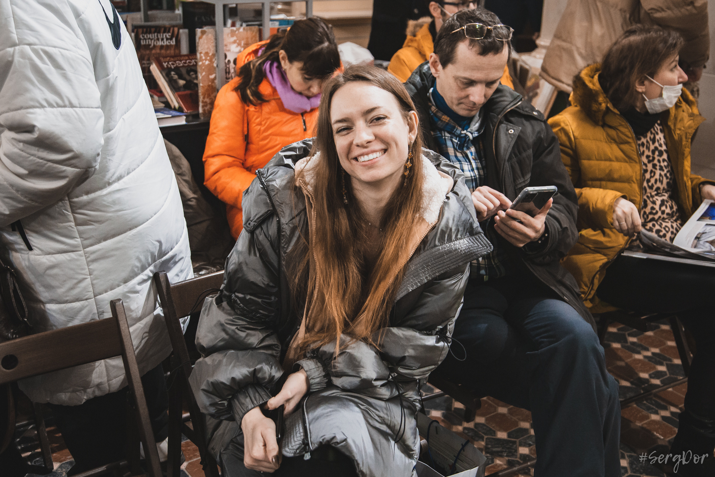 Джоанна Стингрей. Презентация книги «Конец андеграунда» в Питере. Фотограф Сергей Дорошенко